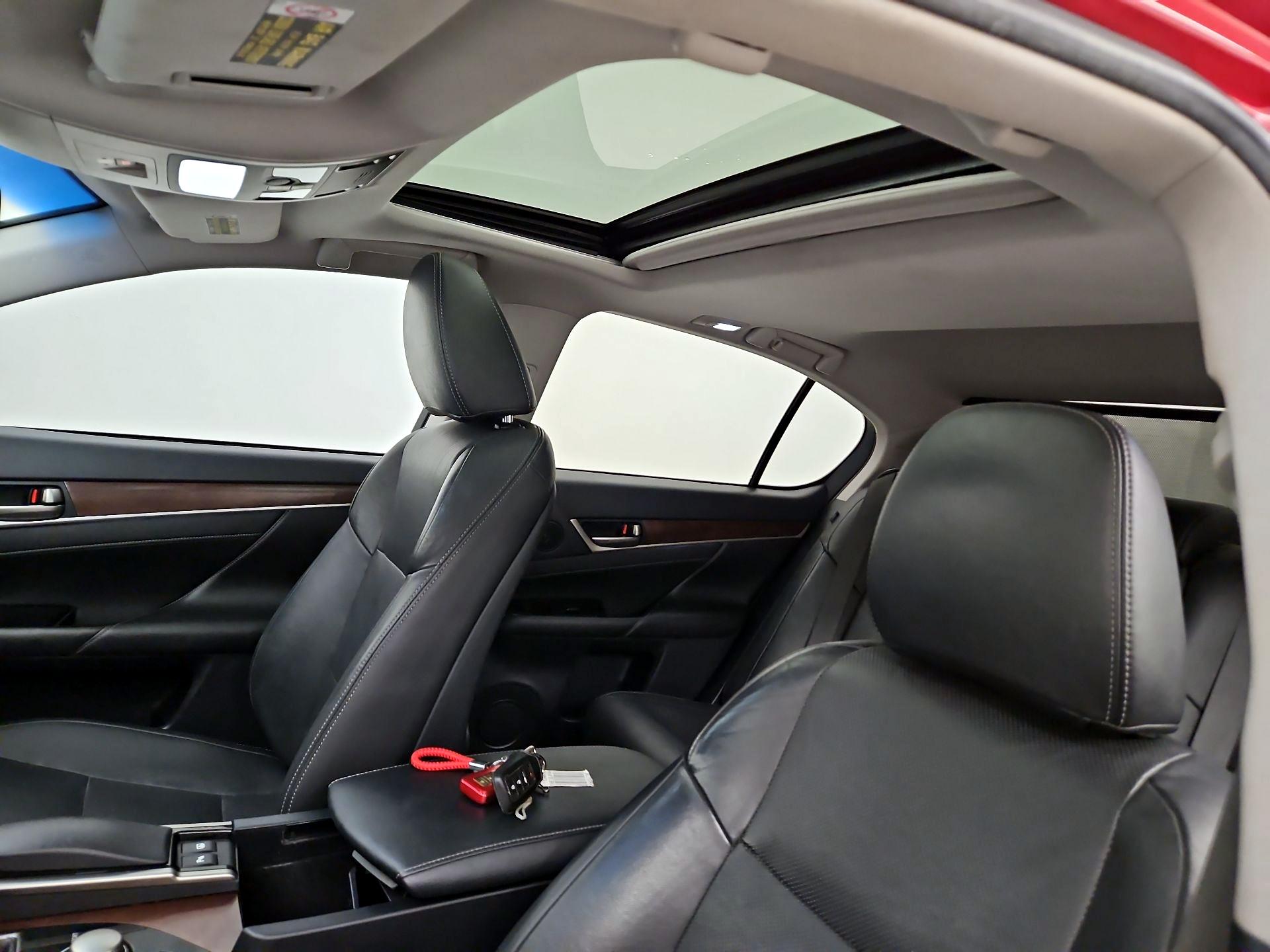 Thumbnail: 2015 Lexus GS - 20