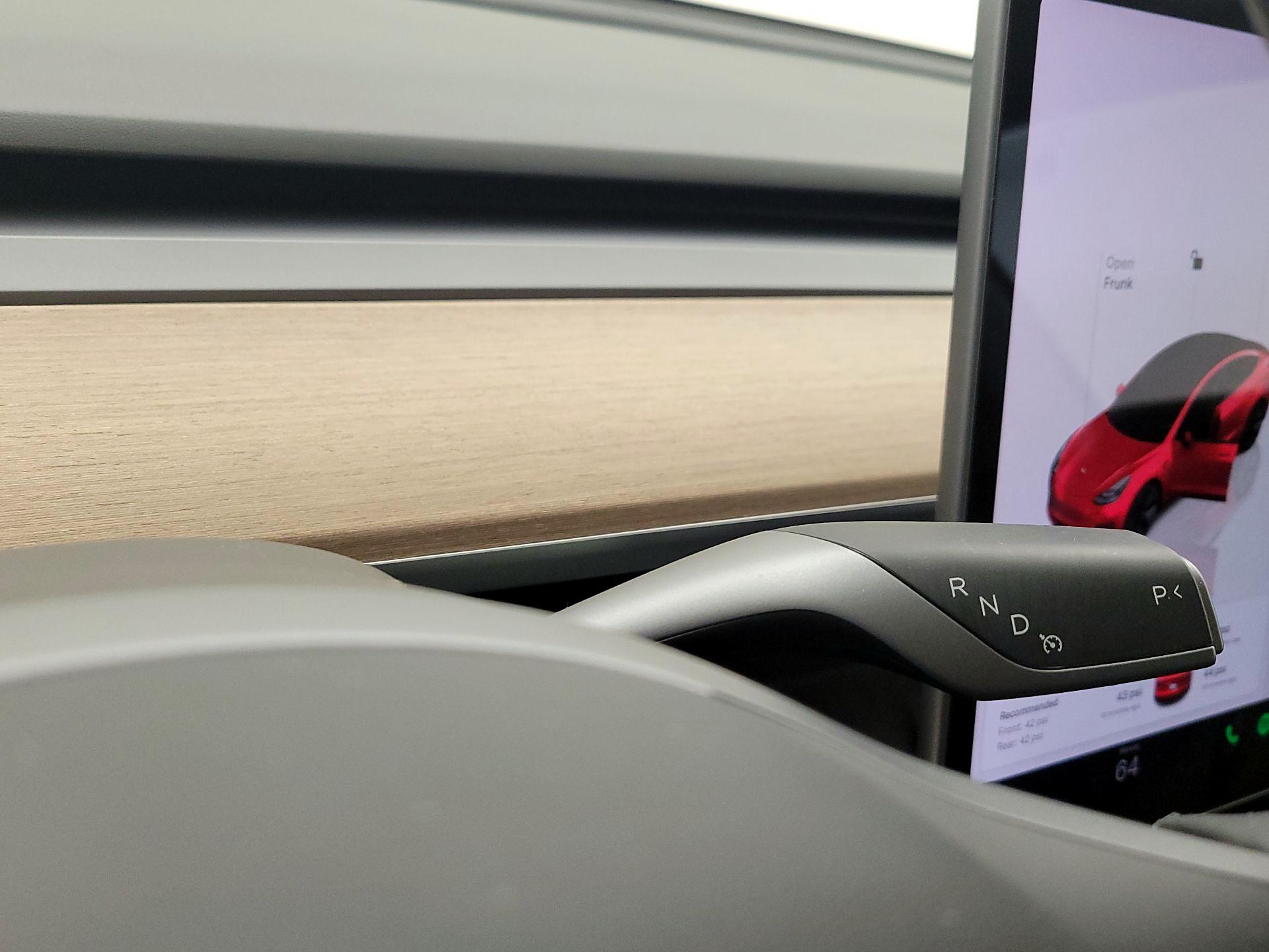 Thumbnail: 2022 Tesla Model 3 - 17