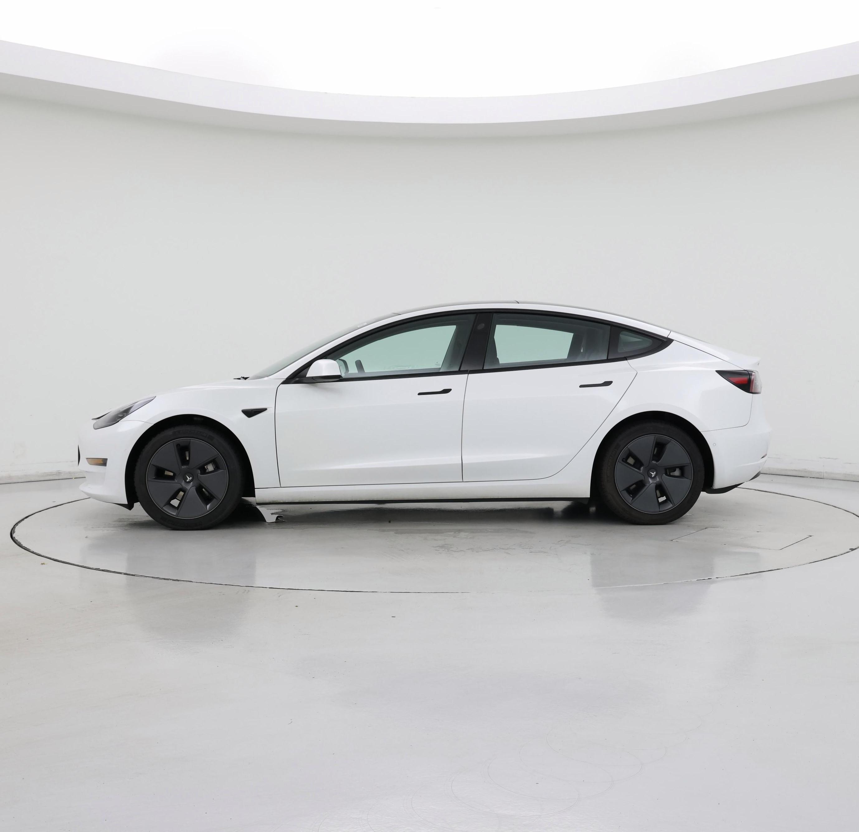 Thumbnail: 2022 Tesla Model 3 - 3