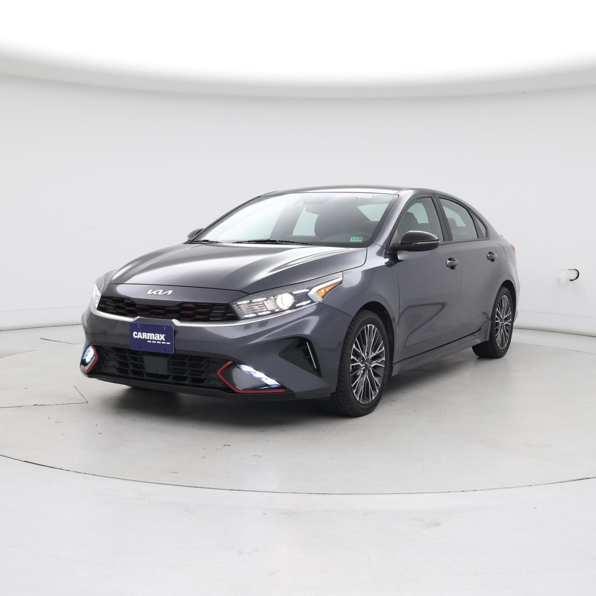 Thumbnail: 2024 Kia Forte - 4