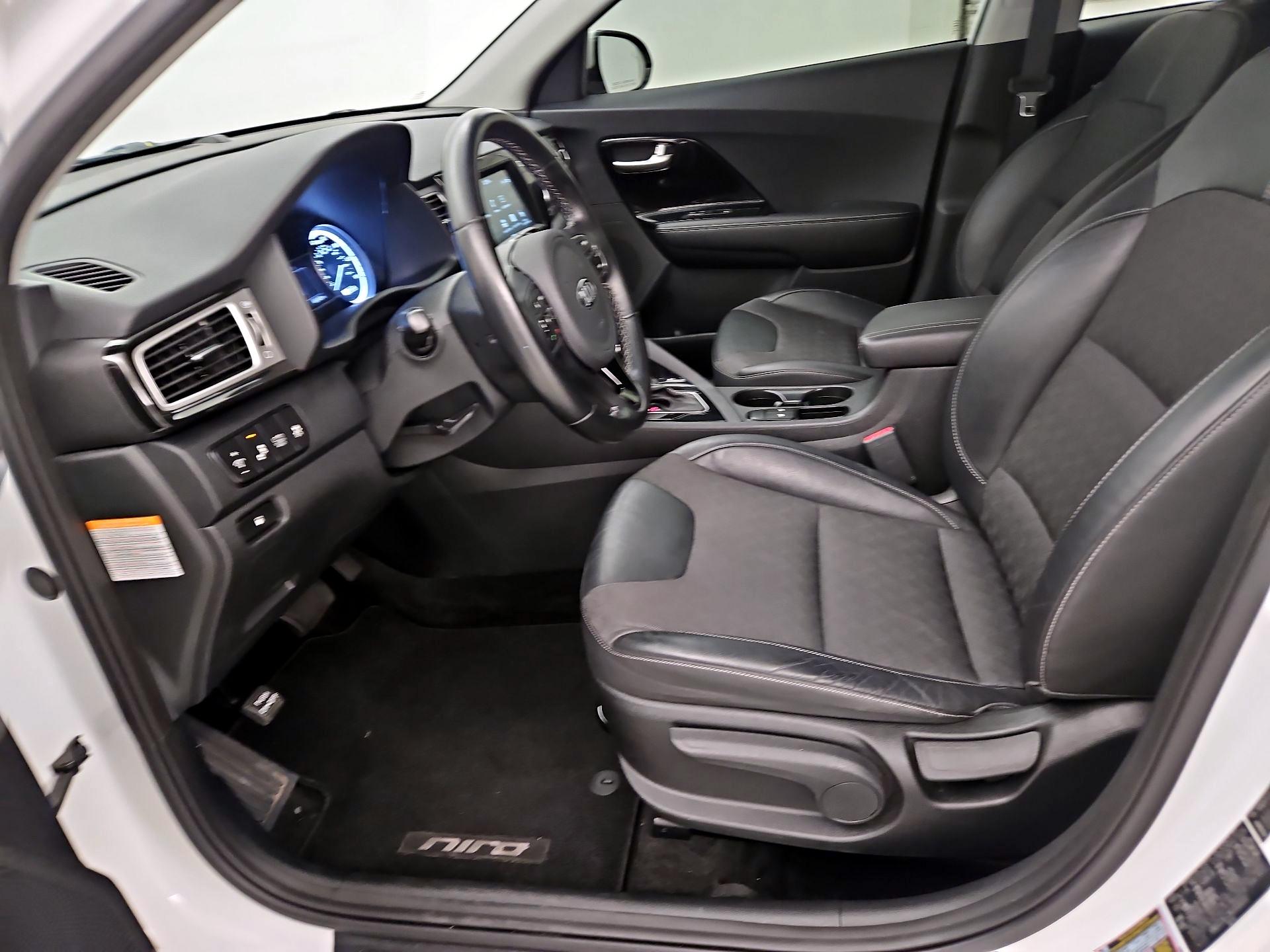 Thumbnail: 2019 Kia Niro - 11