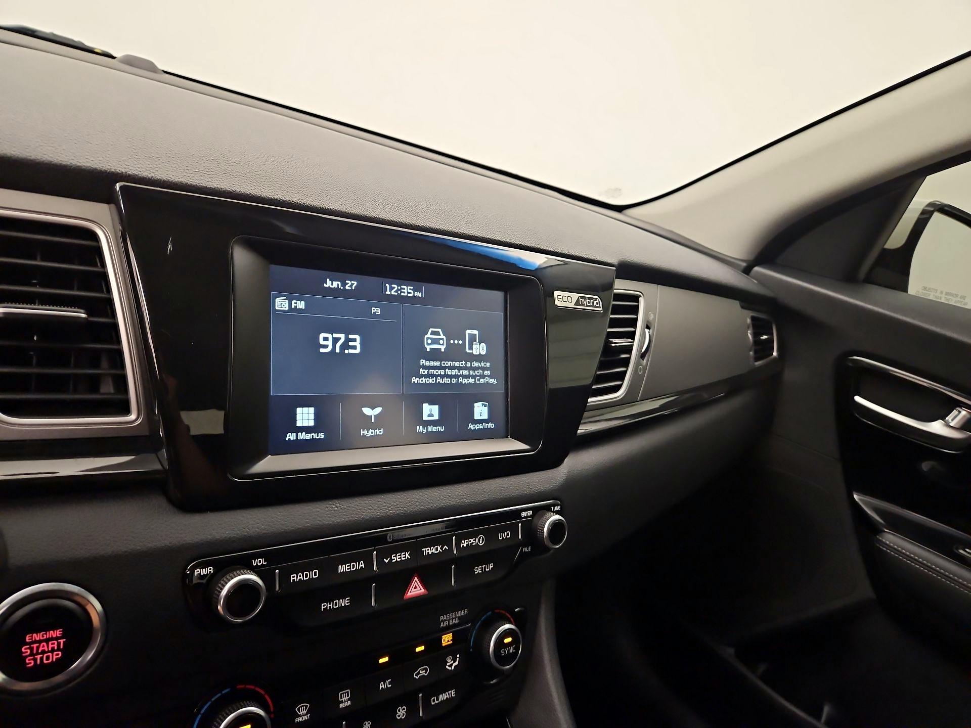 Thumbnail: 2019 Kia Niro - 15
