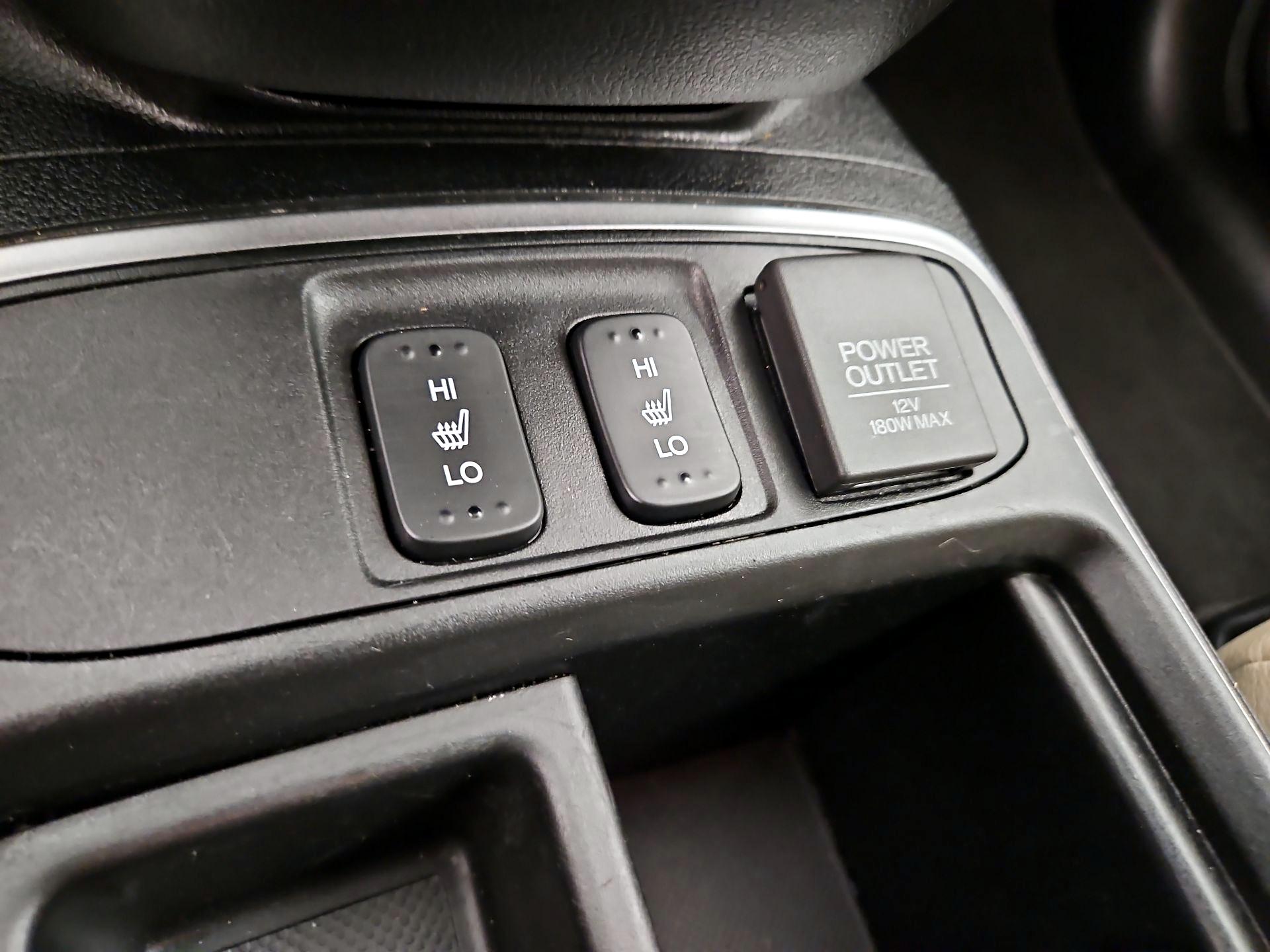Thumbnail: 2016 Honda CR-V - 18