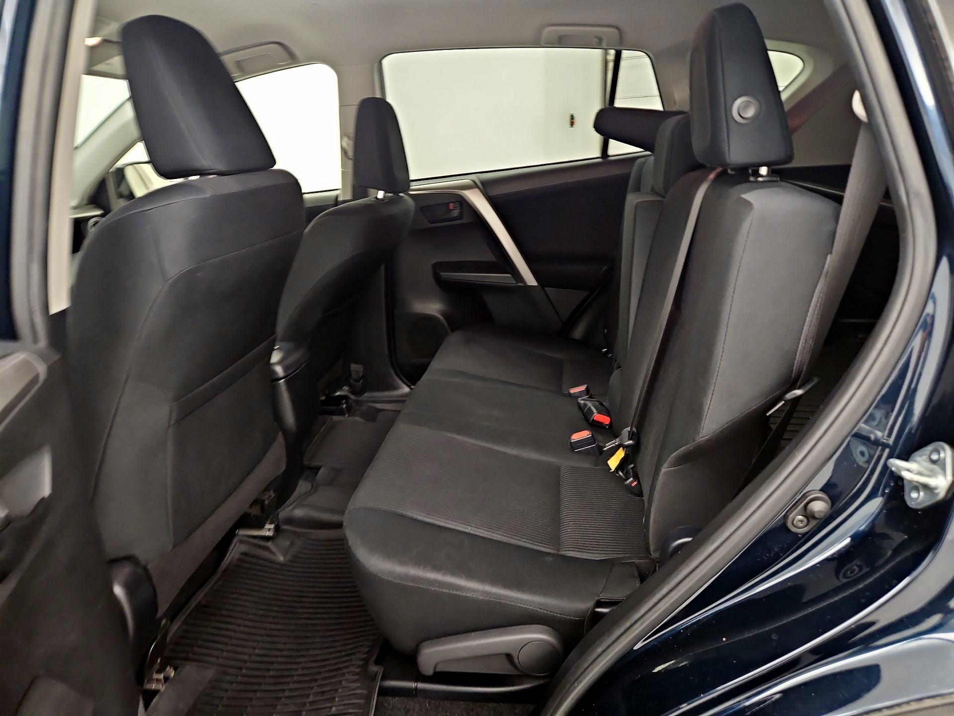 Thumbnail: 2017 Toyota RAV4 - 19