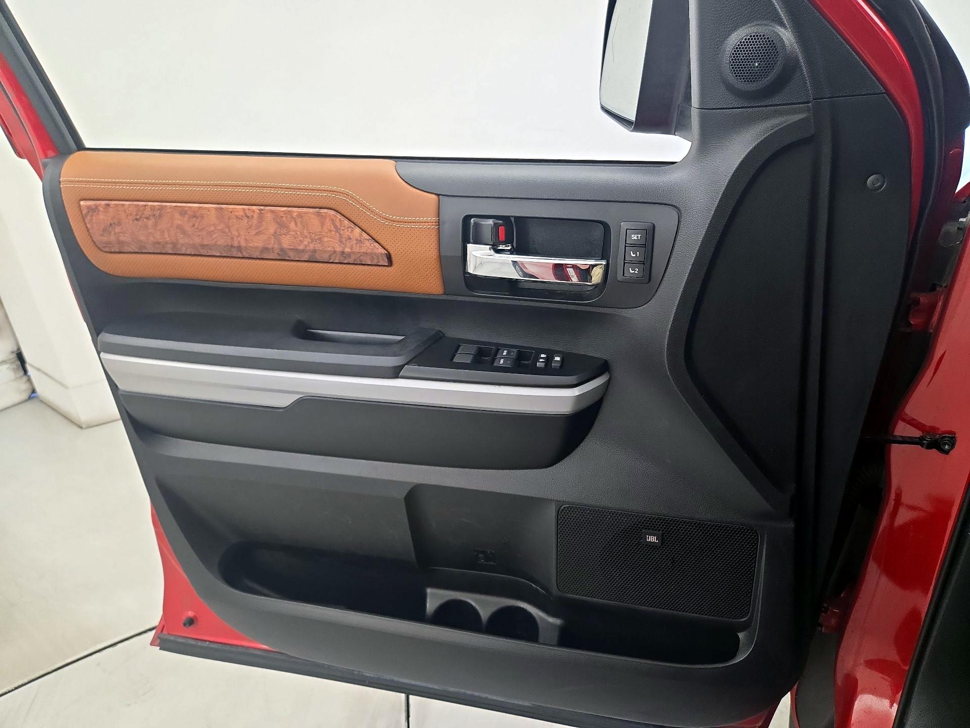 Thumbnail: 2021 Toyota Tundra - 12