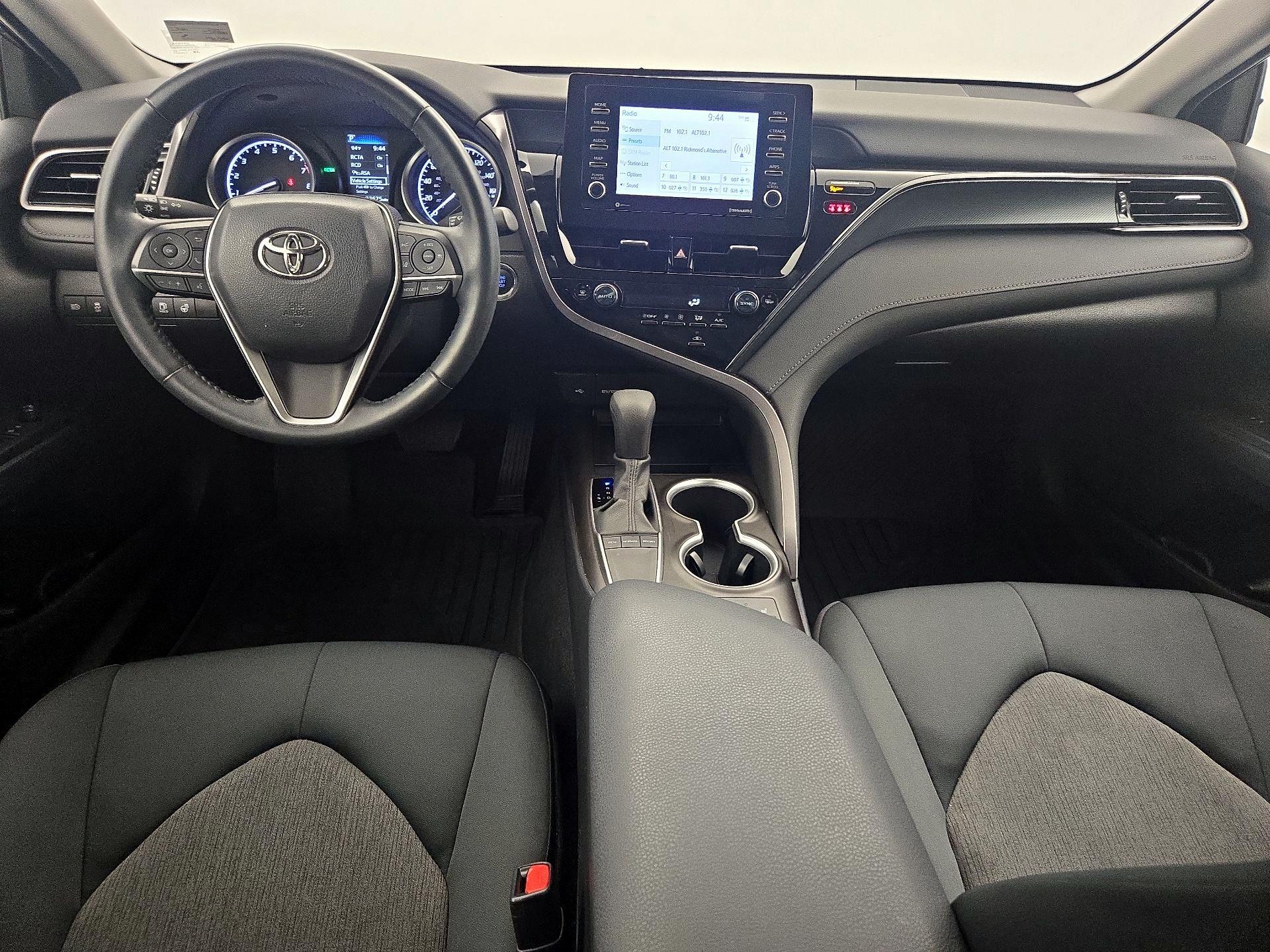 Thumbnail: 2023 Toyota Camry - 9
