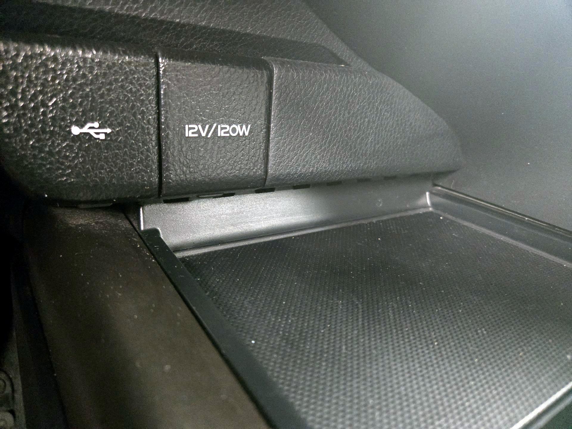 Thumbnail: 2023 Toyota Camry - 18