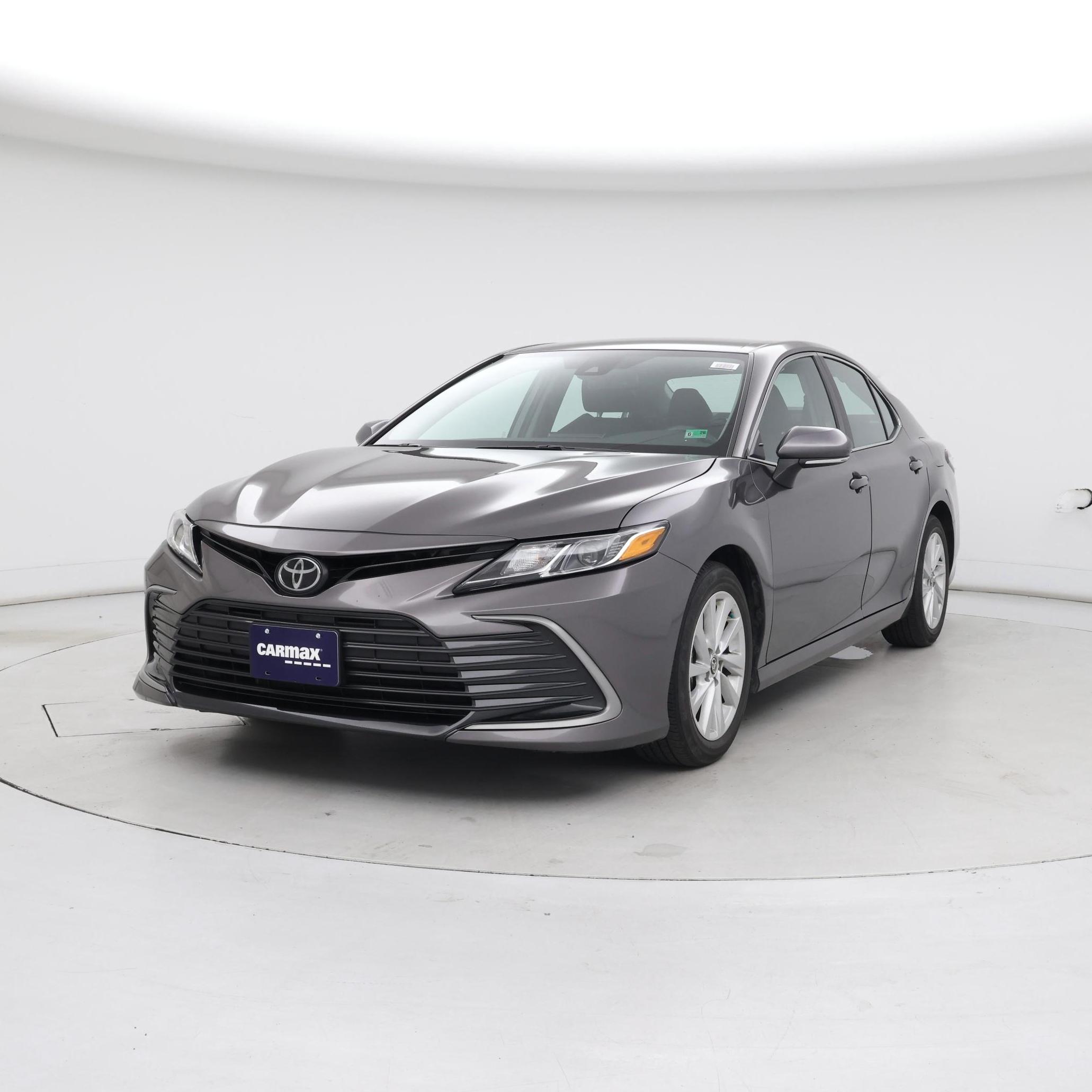 Thumbnail: 2023 Toyota Camry - 4
