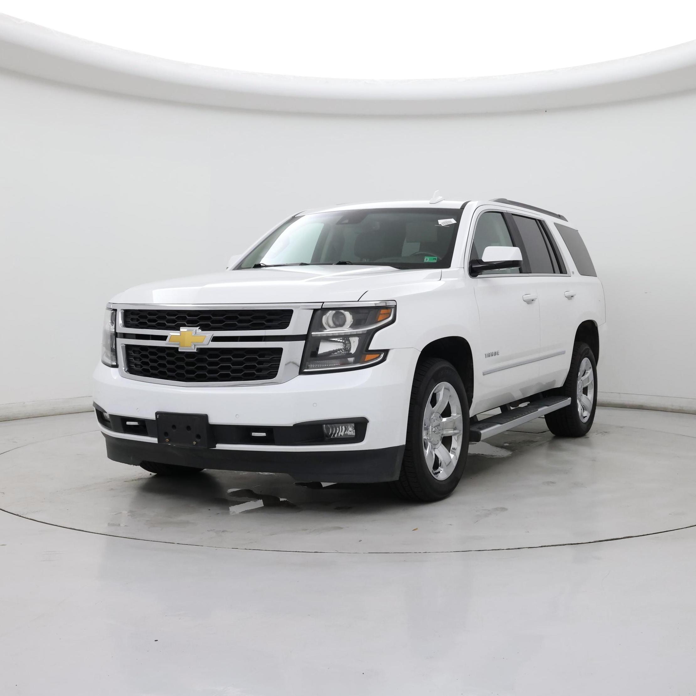 Thumbnail: 2017 Chevrolet Tahoe - 4
