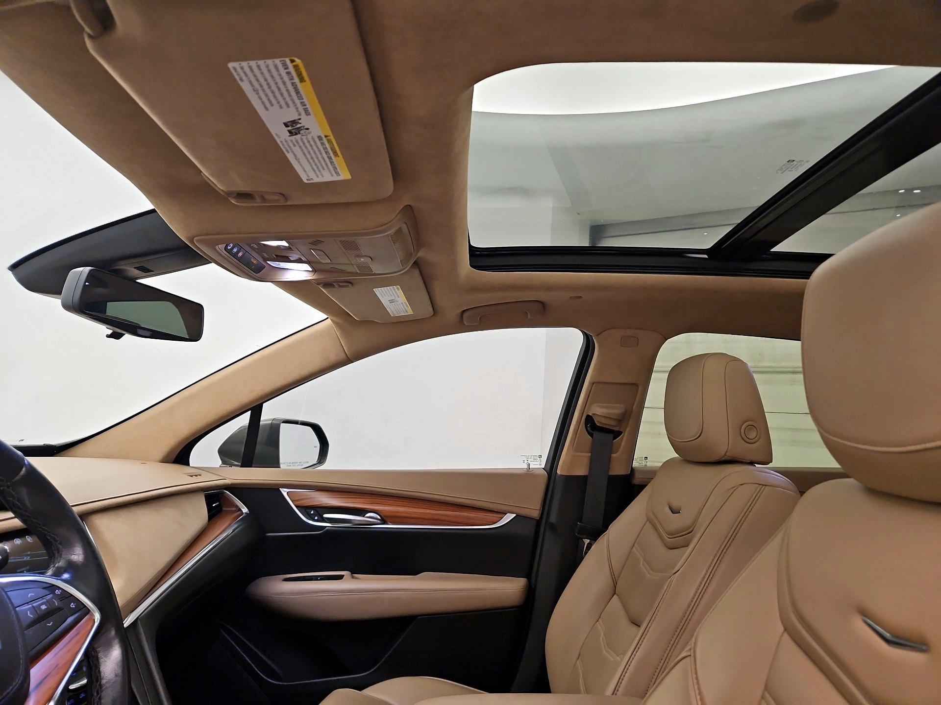 Thumbnail: 2018 Cadillac XT5 - 20
