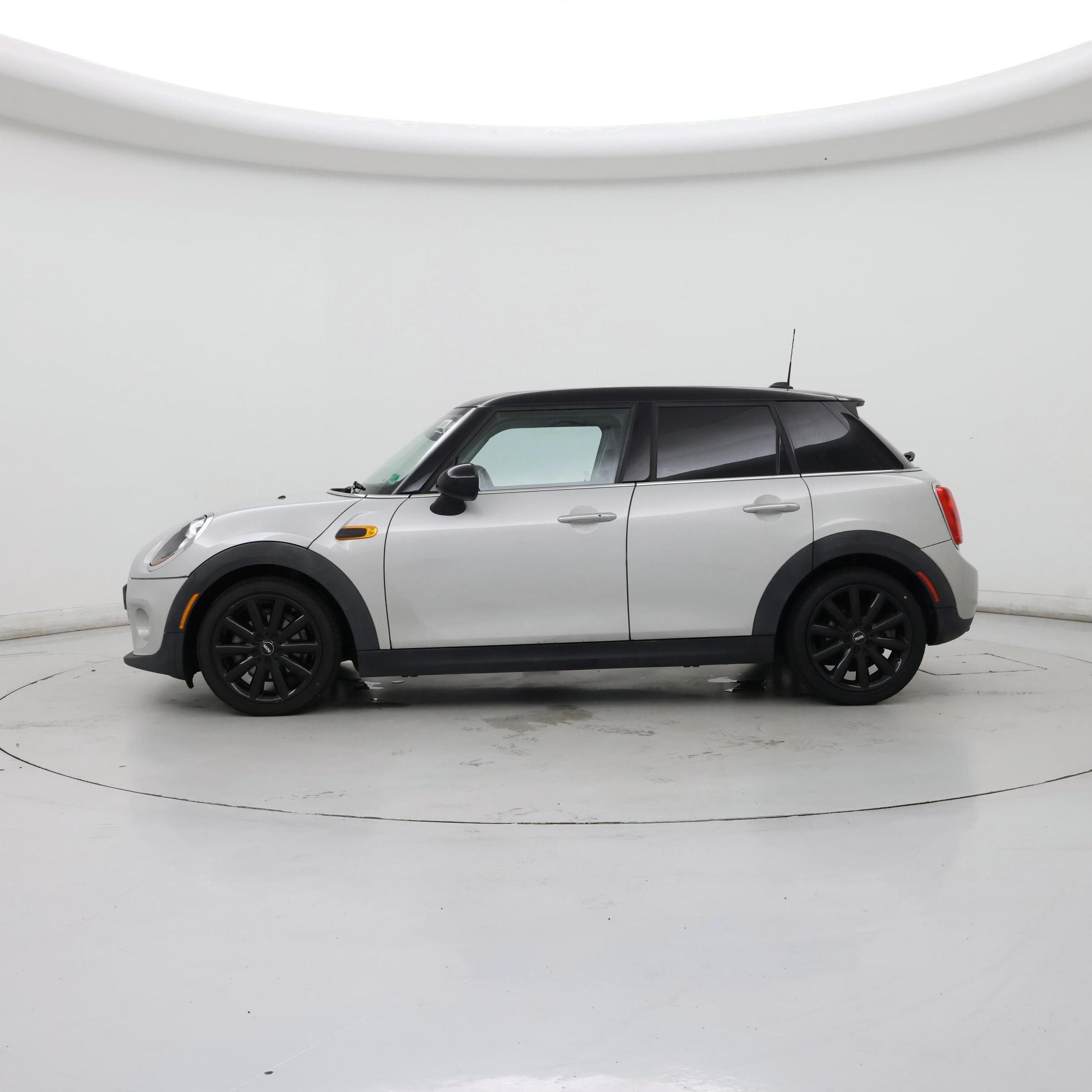 Thumbnail: 2015 MINI Cooper Hardtop - 3