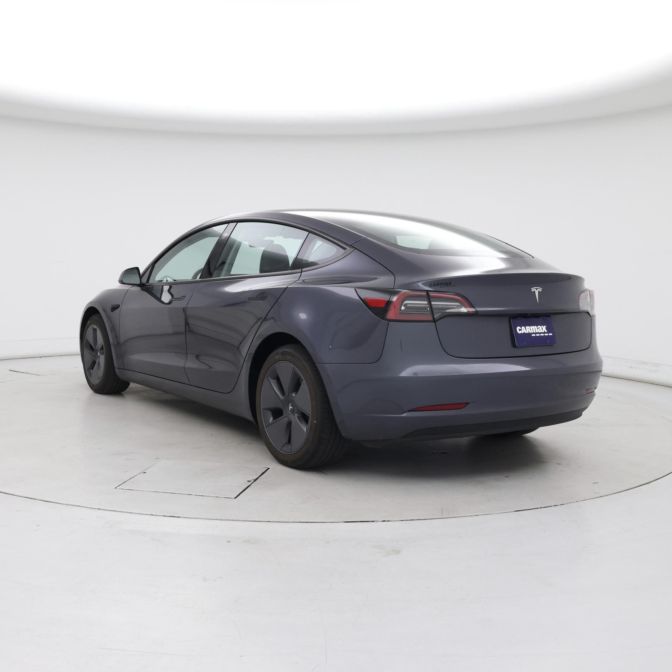 Thumbnail: 2023 Tesla Model 3 - 2