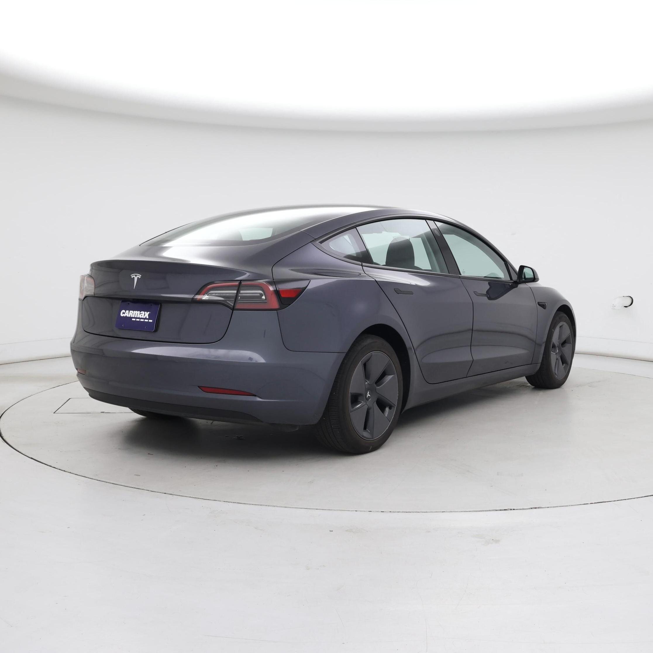 Thumbnail: 2023 Tesla Model 3 - 8