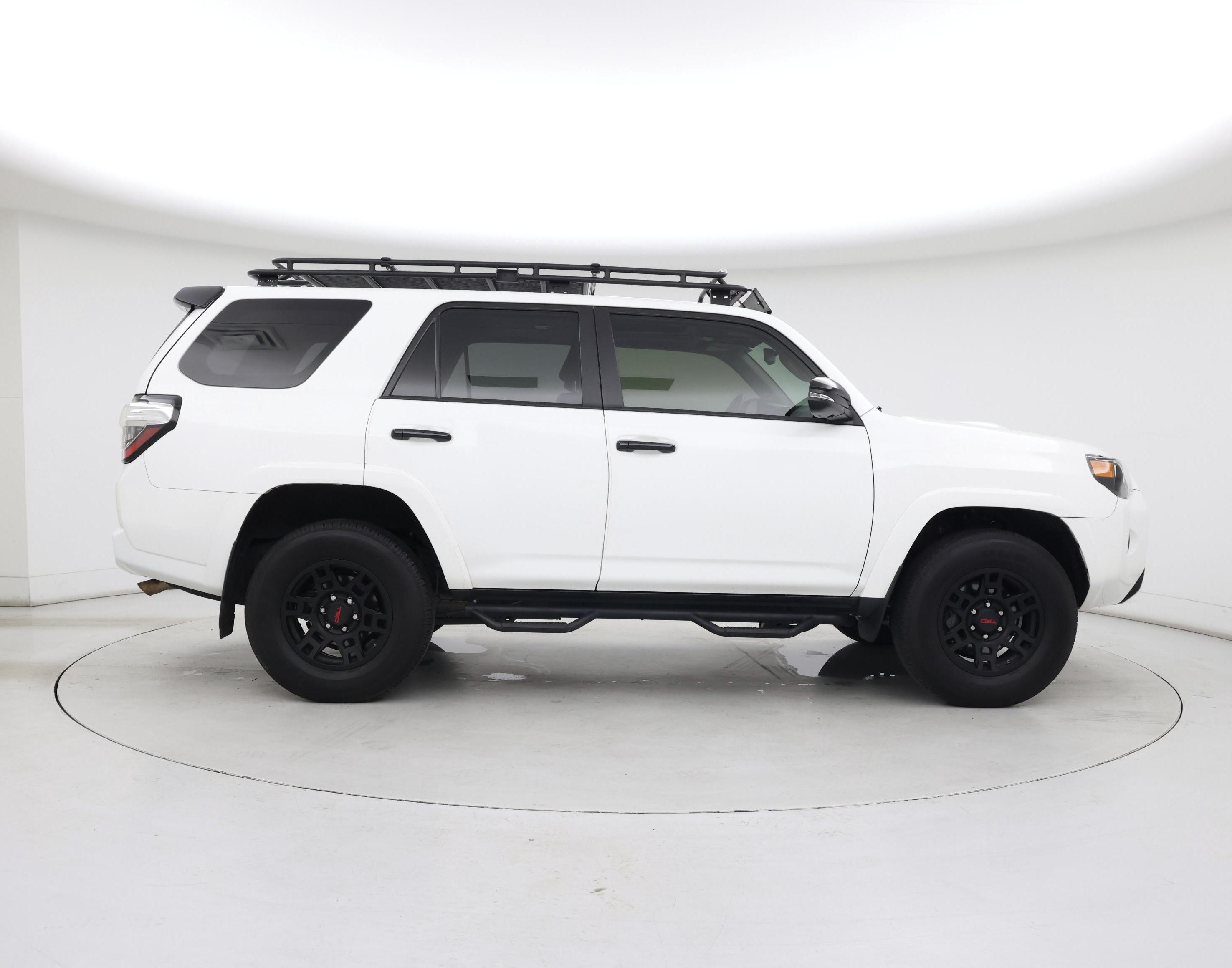 Thumbnail: 2021 Toyota 4Runner - 7