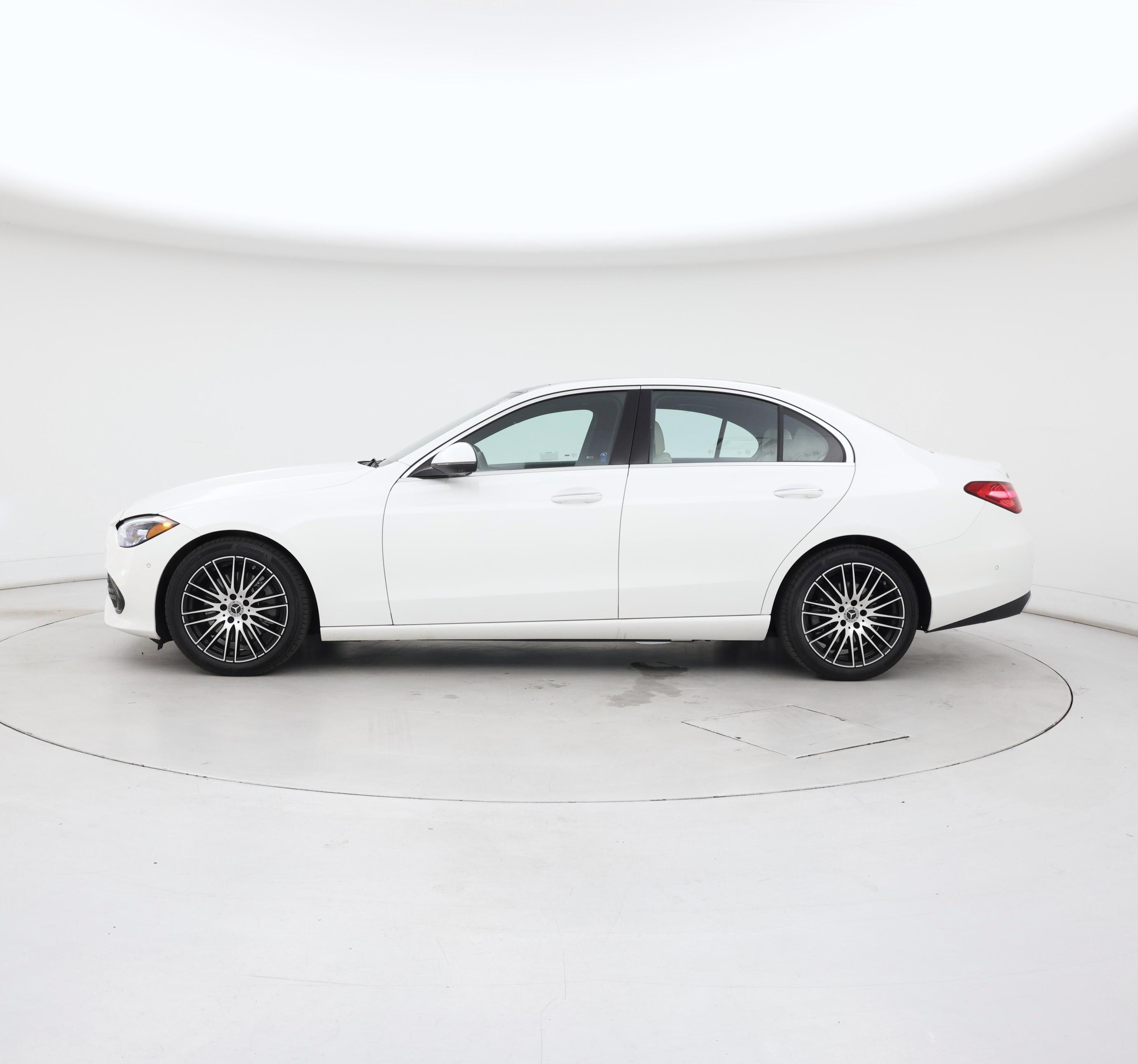 Thumbnail: 2024 Mercedes-Benz C-Class - 3