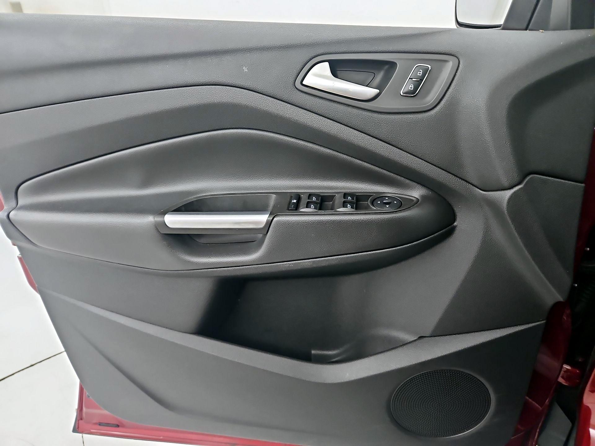 Thumbnail: 2014 Ford Escape - 12