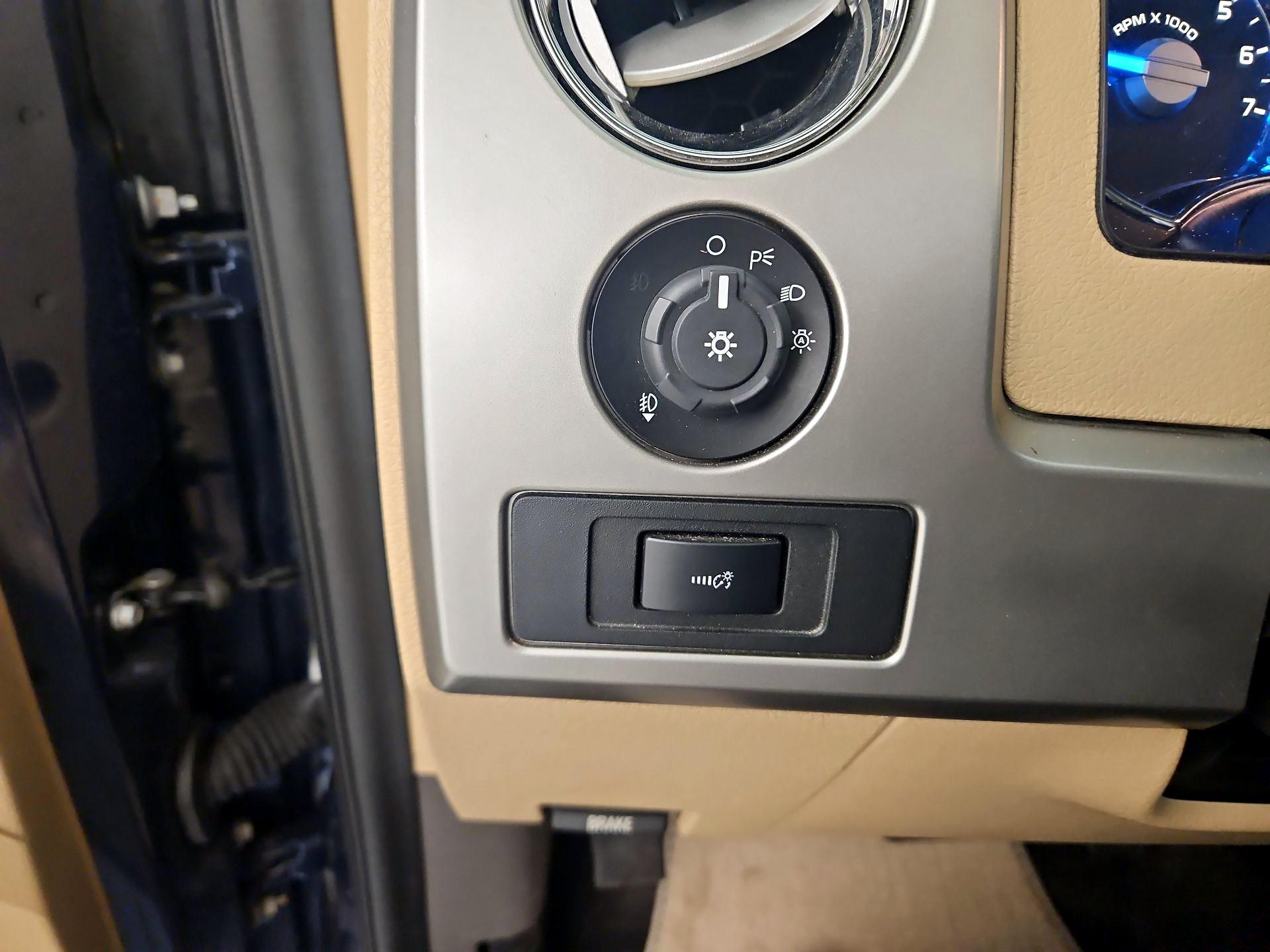 Thumbnail: 2014 Ford F-150 - 13