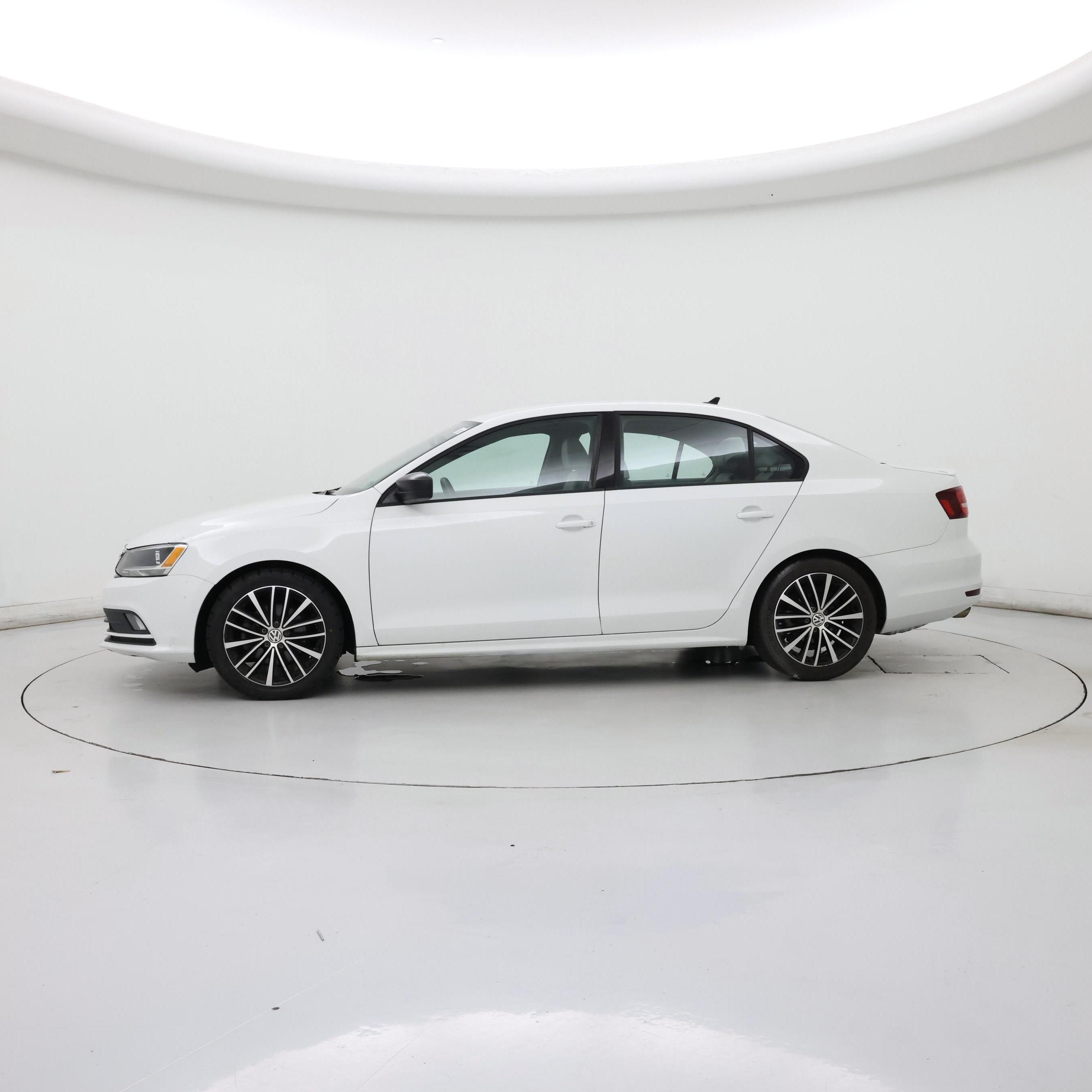 Thumbnail: 2016 Volkswagen Jetta - 3
