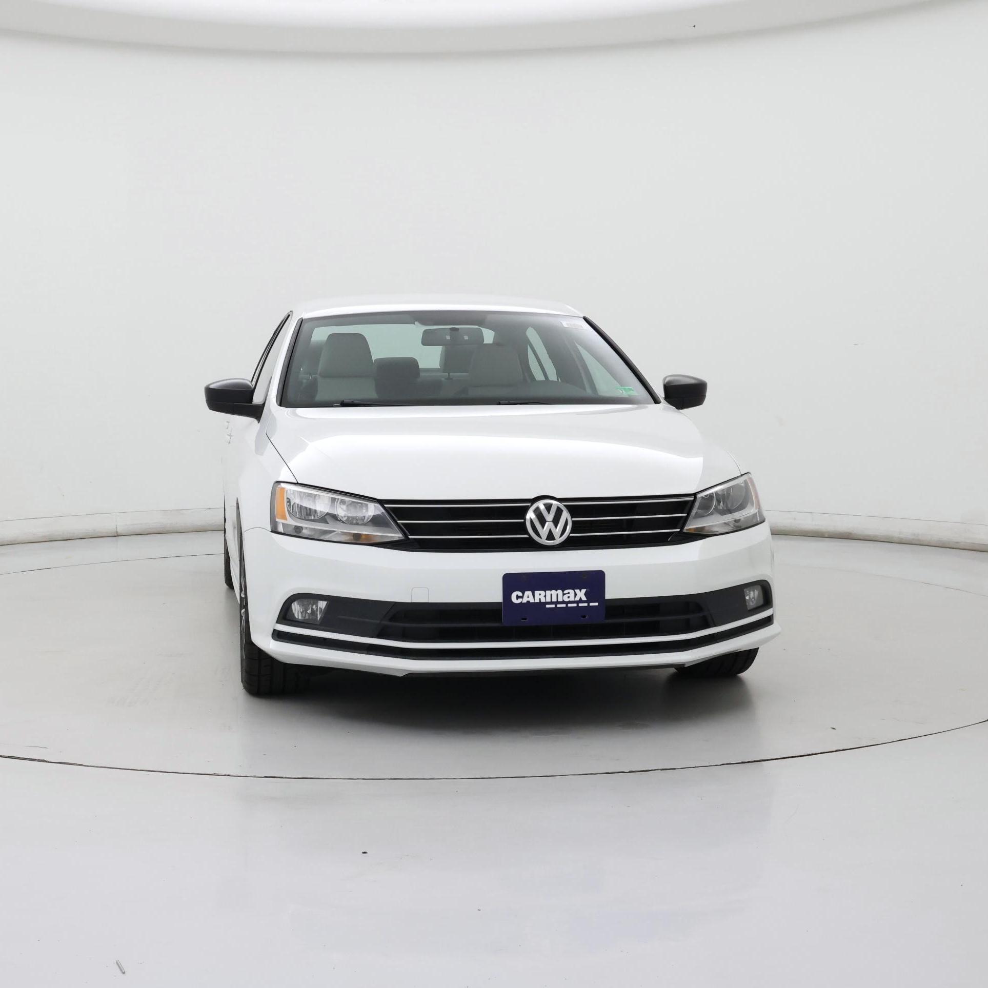Thumbnail: 2016 Volkswagen Jetta - 5