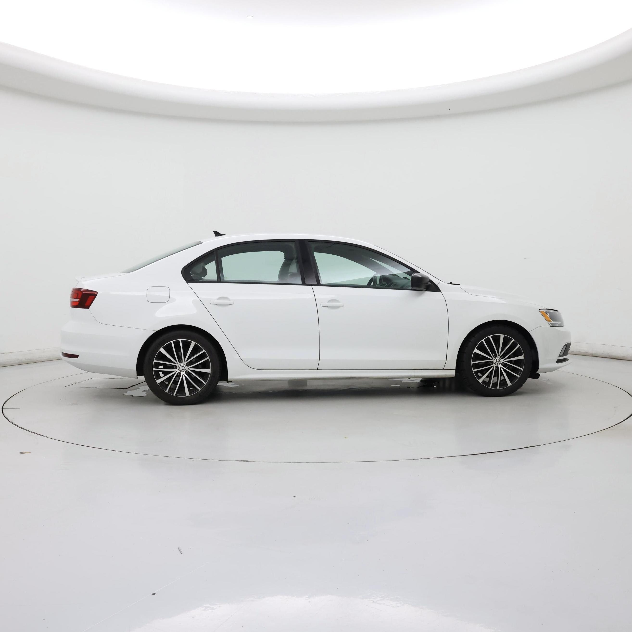 Thumbnail: 2016 Volkswagen Jetta - 7