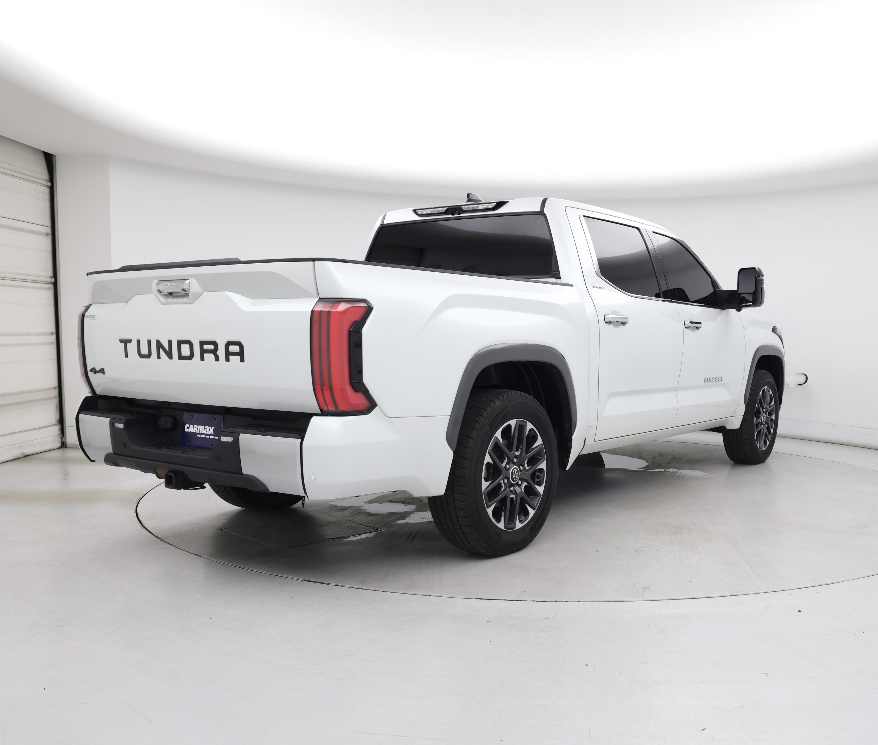 Thumbnail: 2022 Toyota Tundra - 8