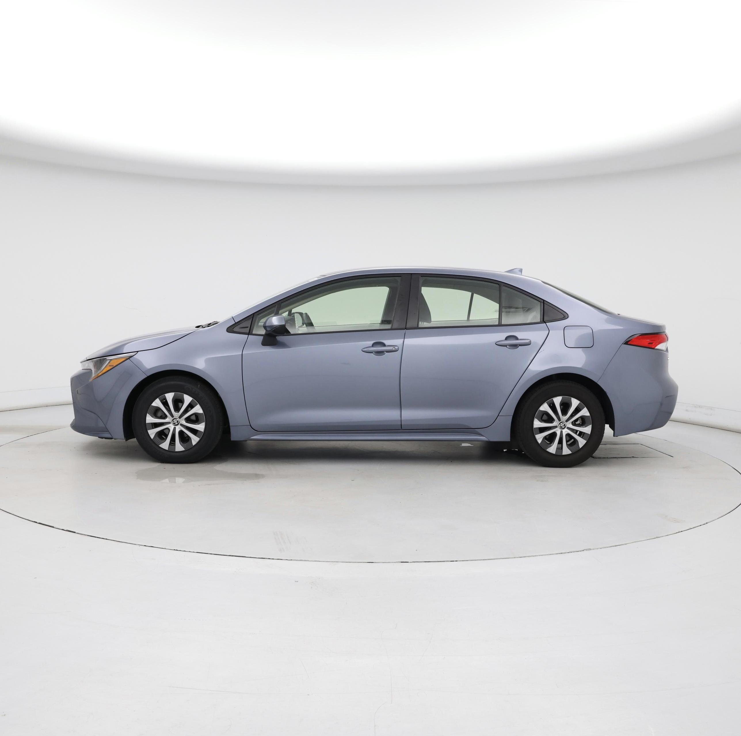 Thumbnail: 2022 Toyota Corolla - 3