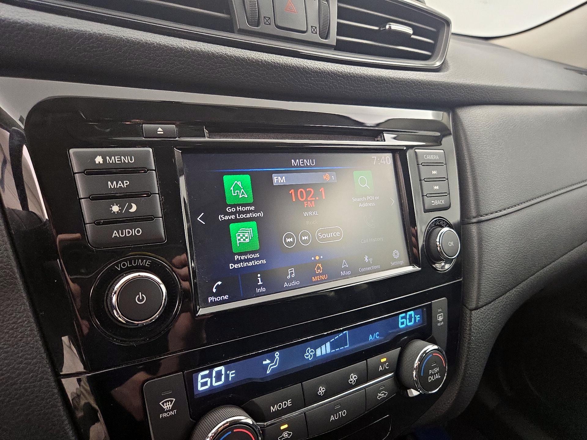 Thumbnail: 2018 Nissan Rogue - 14