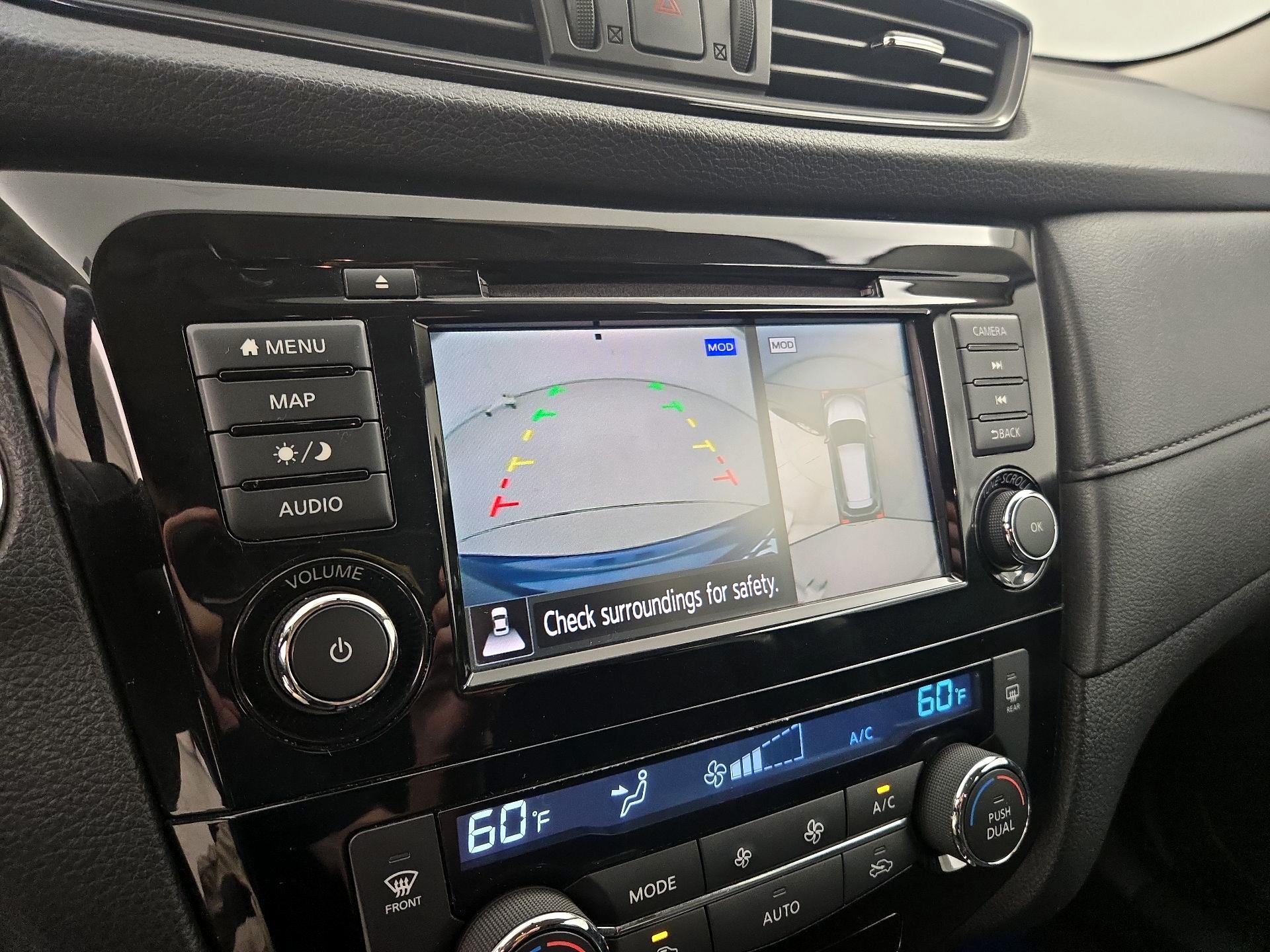 Thumbnail: 2018 Nissan Rogue - 15