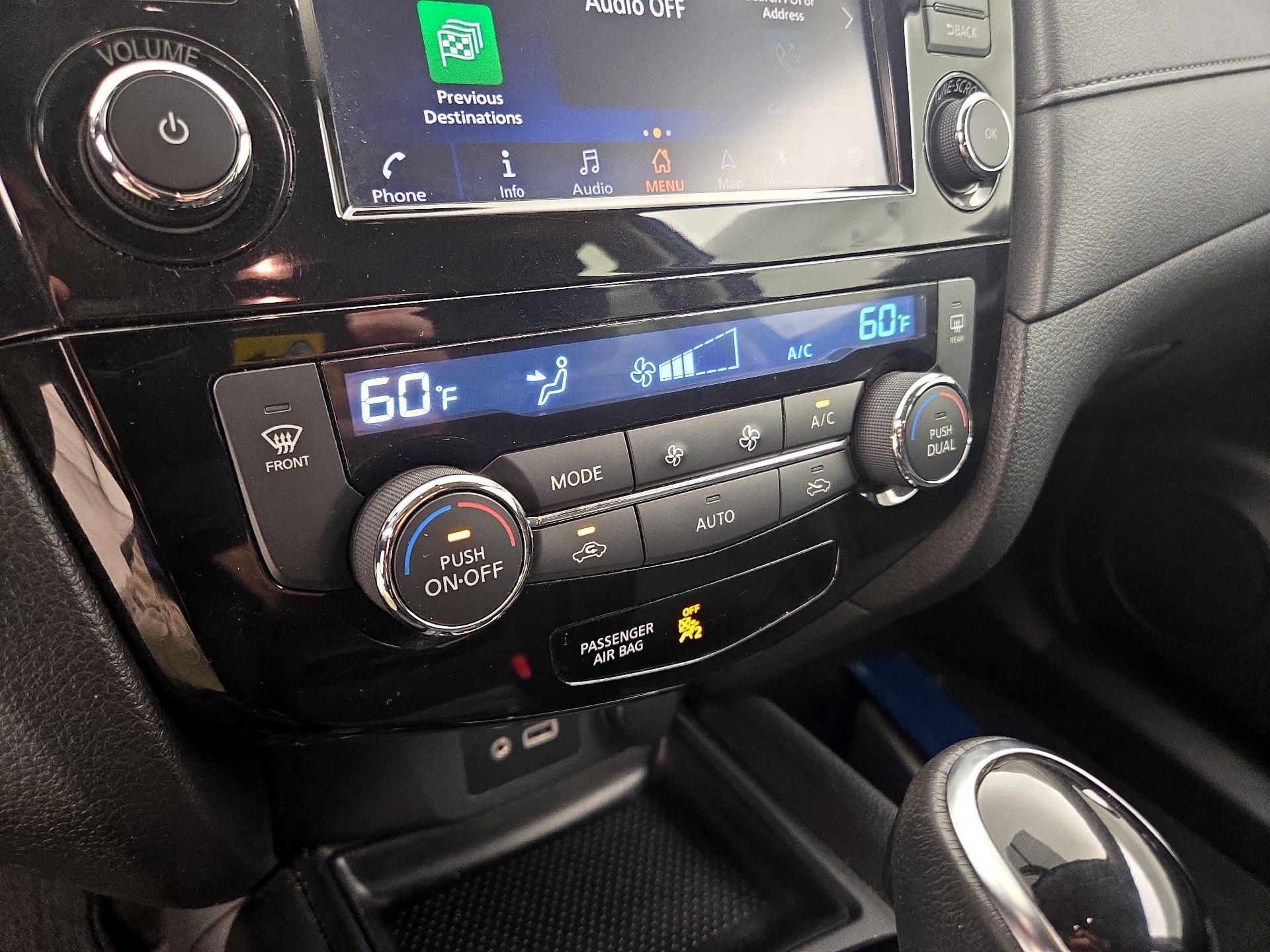 Thumbnail: 2018 Nissan Rogue - 17