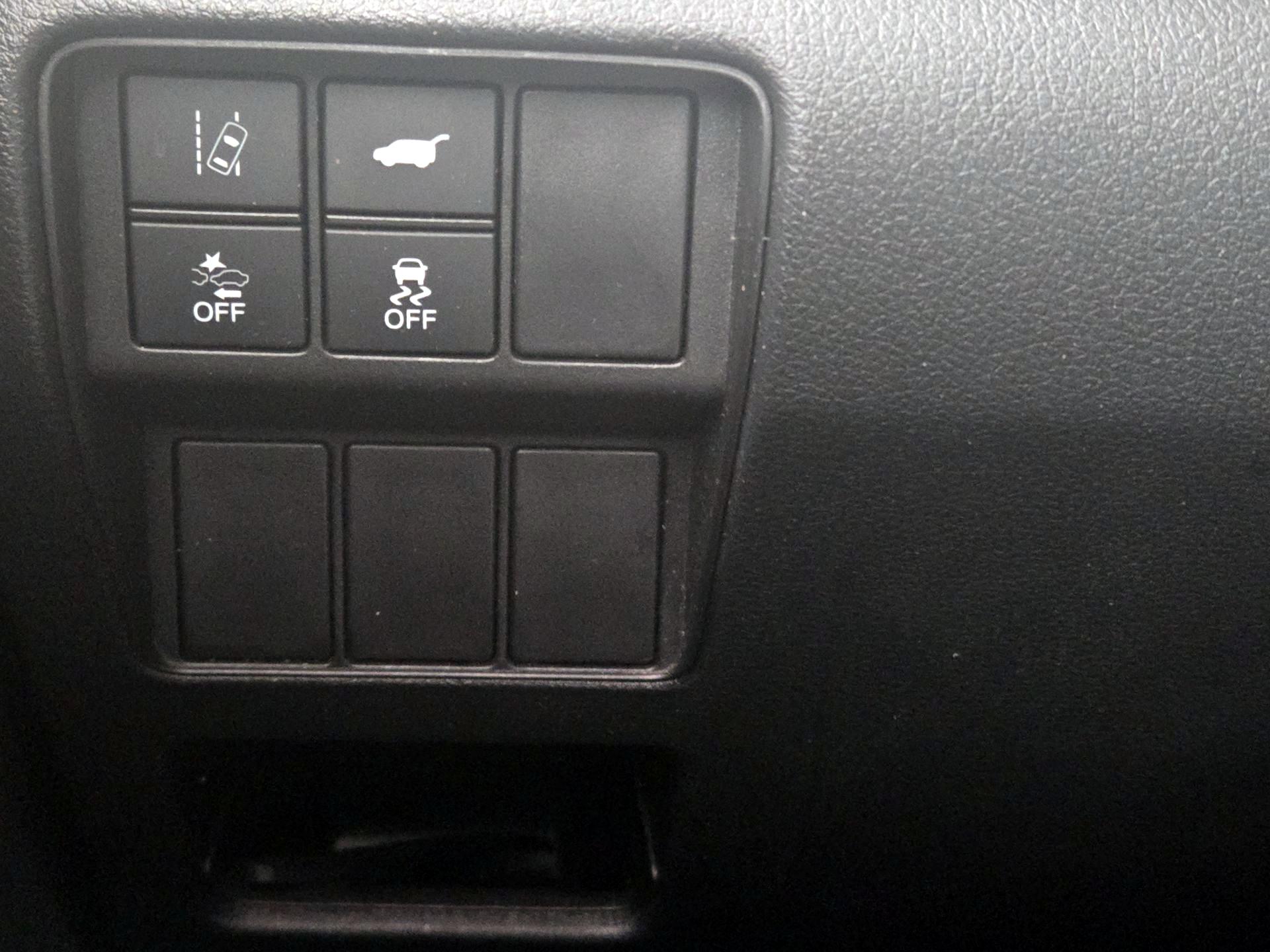 Thumbnail: 2019 Honda CR-V - 13