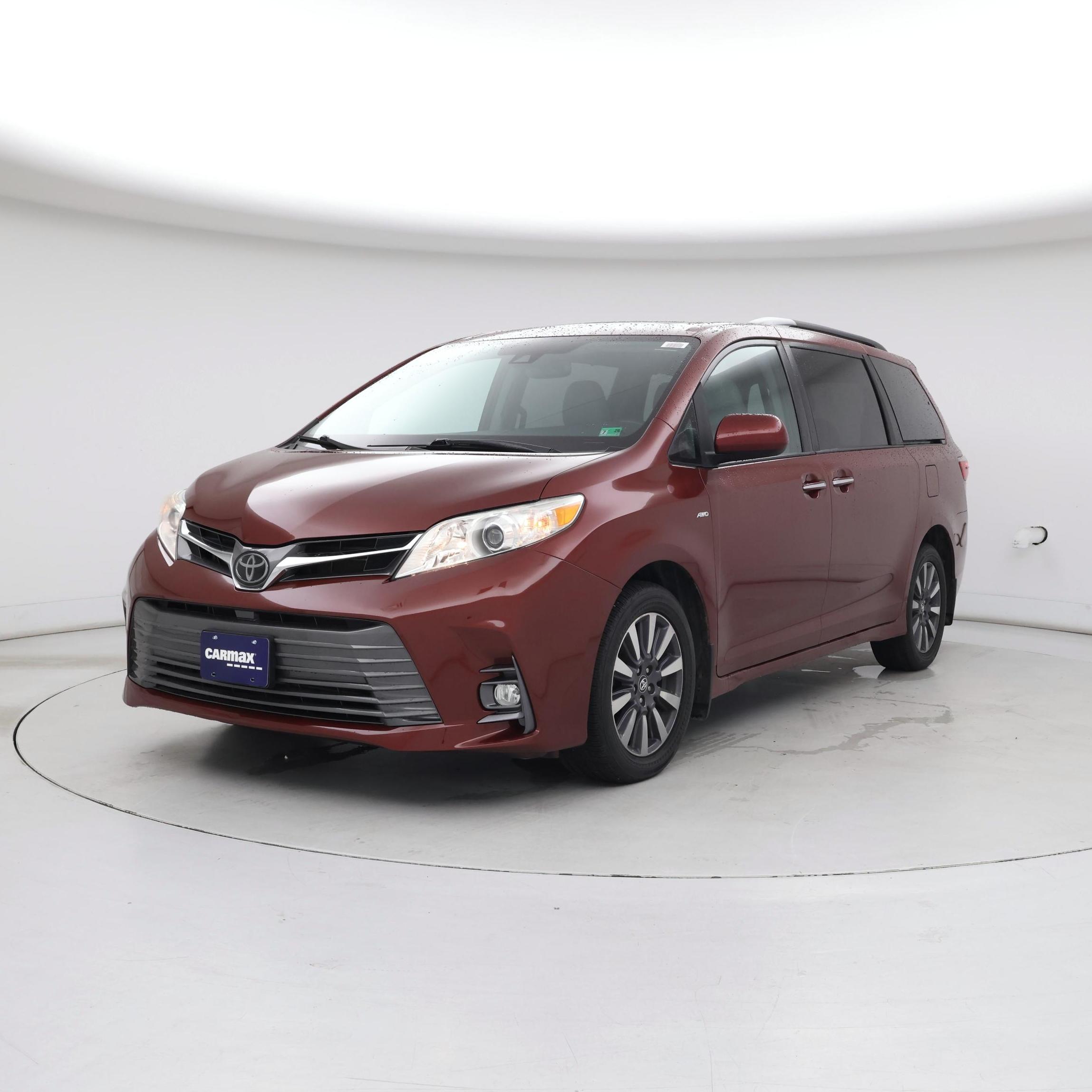 Thumbnail: 2020 Toyota Sienna - 4