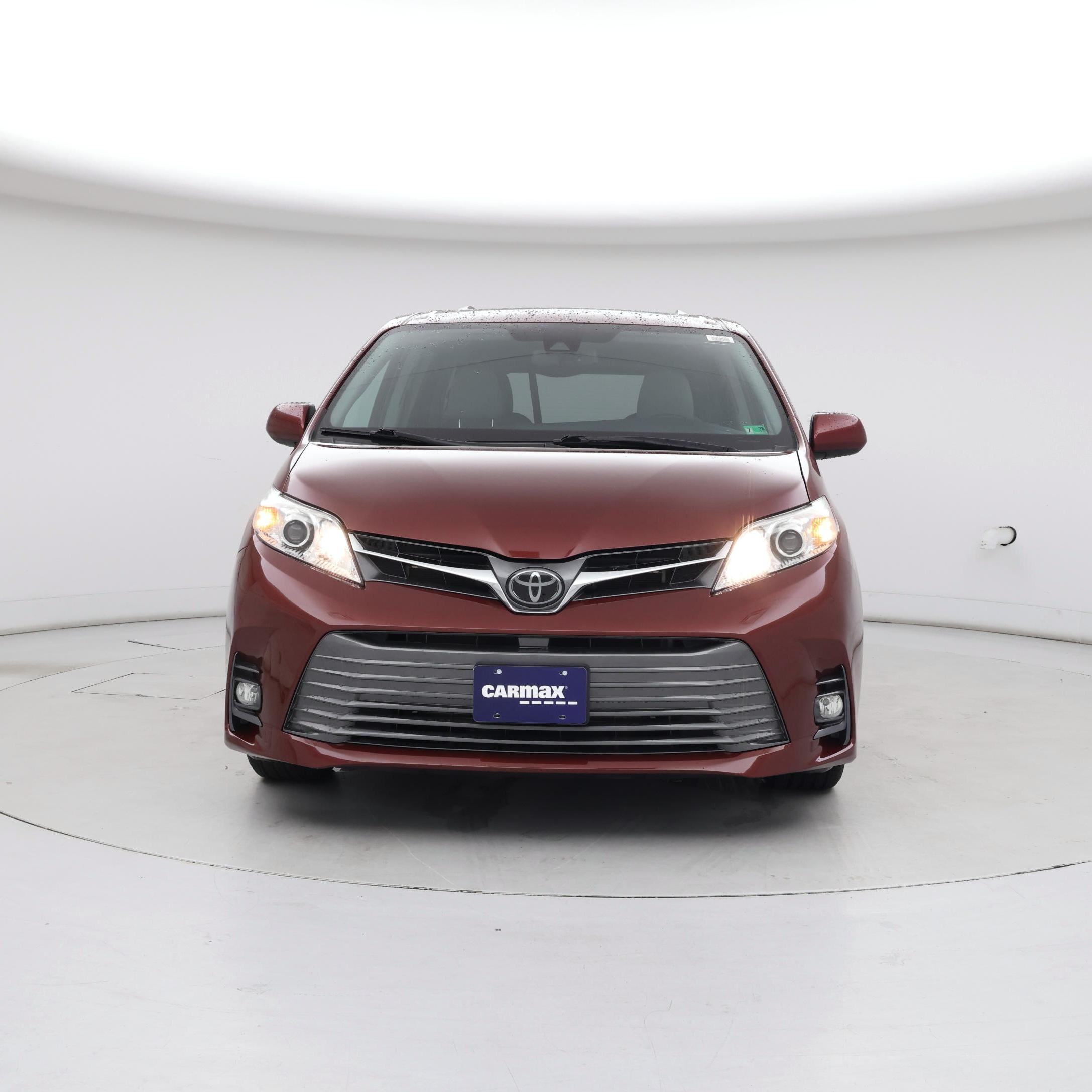 Thumbnail: 2020 Toyota Sienna - 5