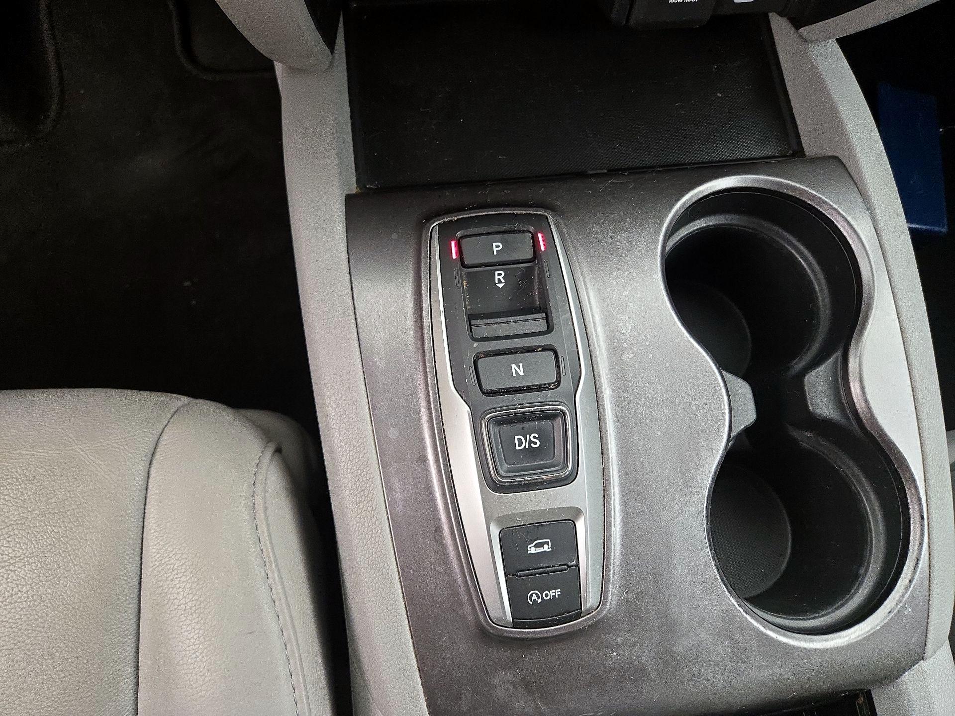 Thumbnail: 2021 Honda Pilot - 17