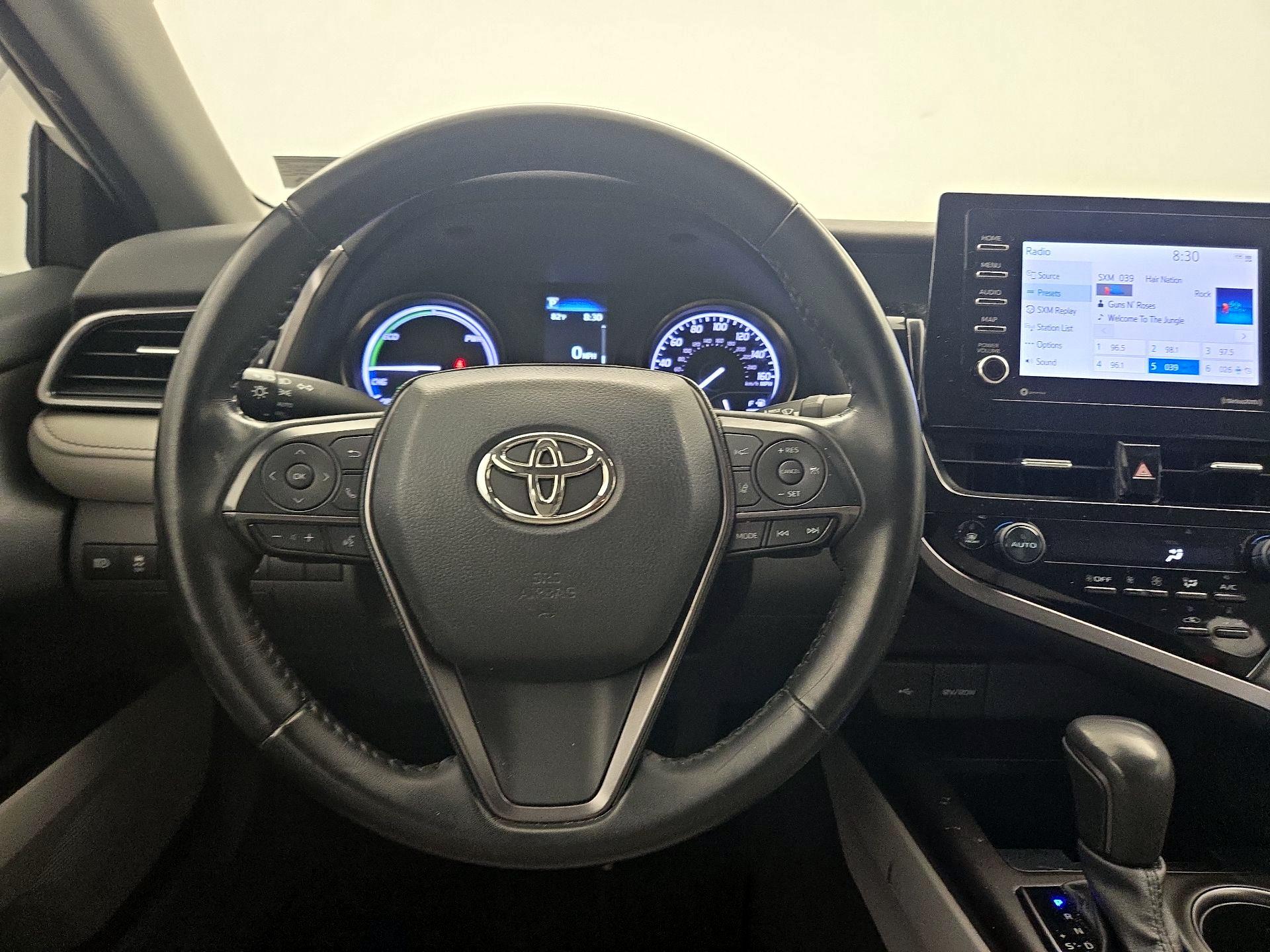Thumbnail: 2021 Toyota Camry - 10