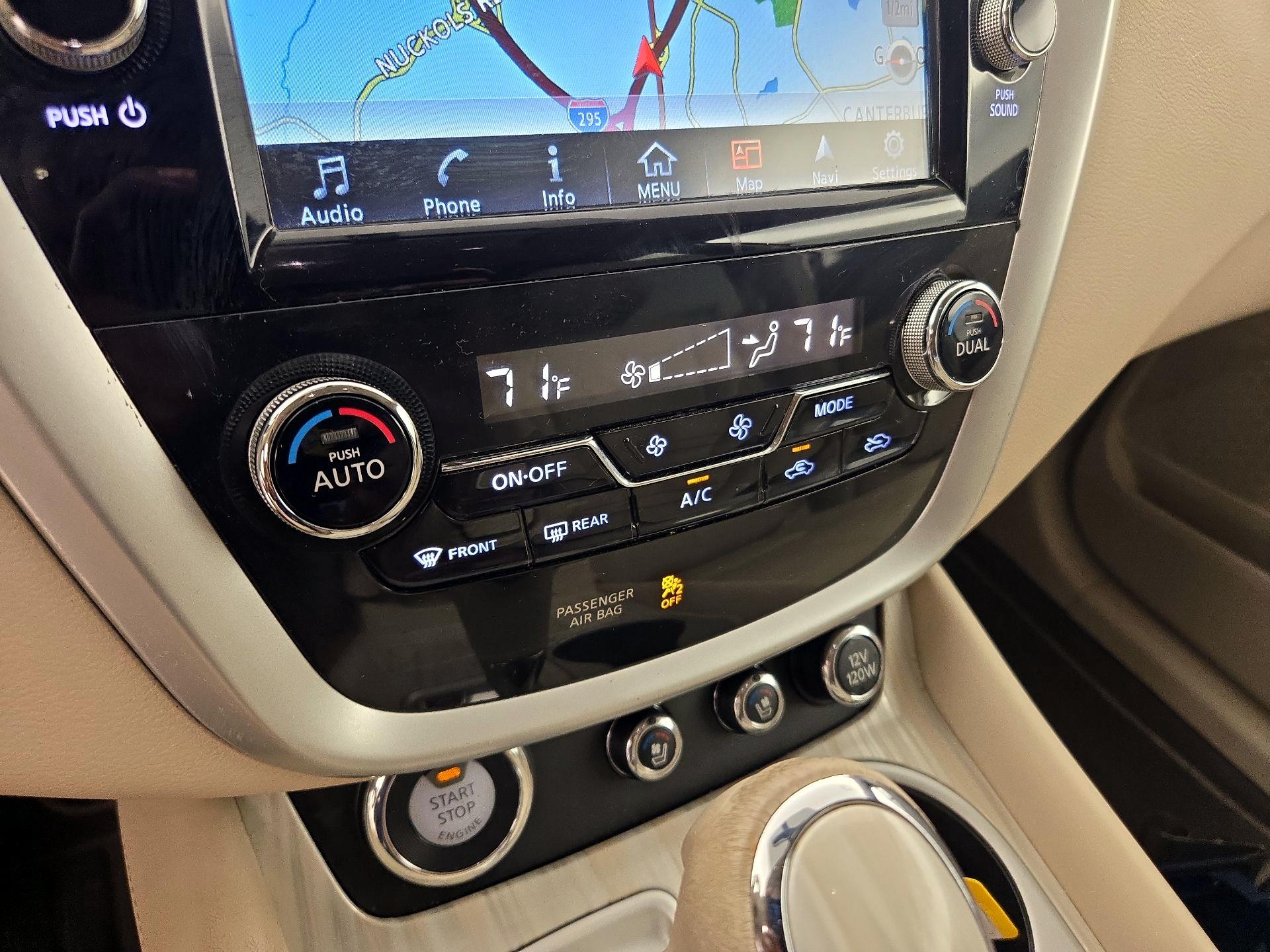 Thumbnail: 2017 Nissan Murano - 17