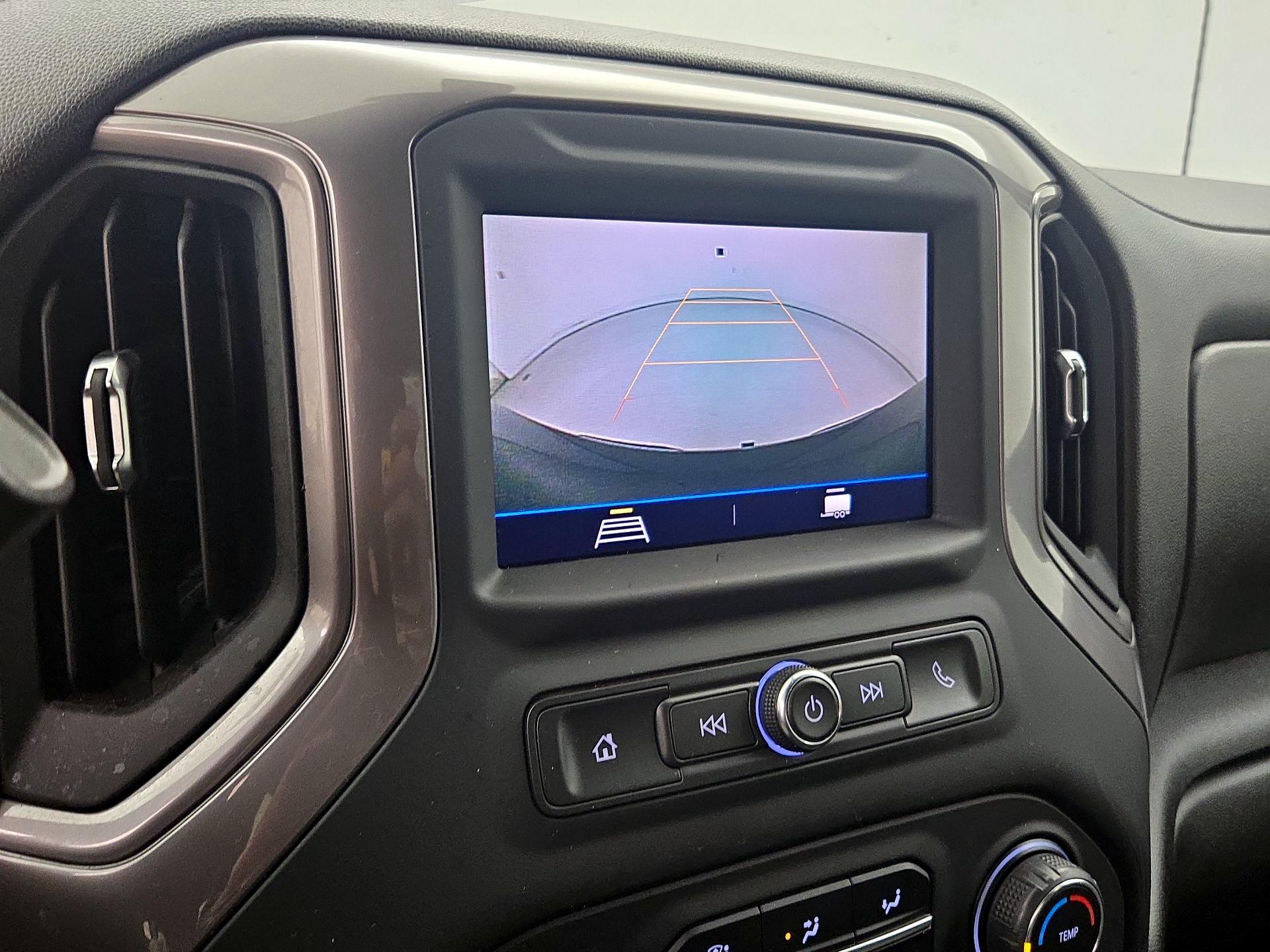 Thumbnail: 2021 Chevrolet Silverado 1500 - 14