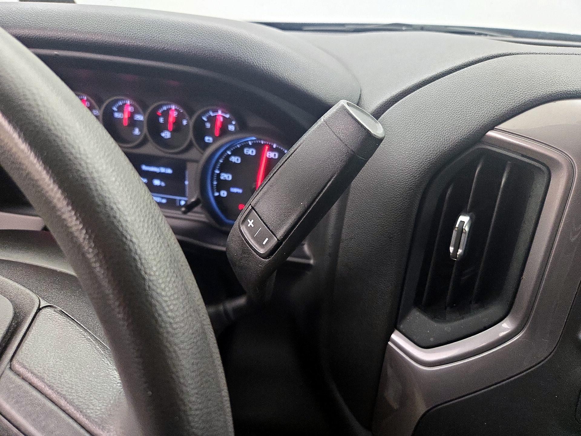 Thumbnail: 2021 Chevrolet Silverado 1500 - 17