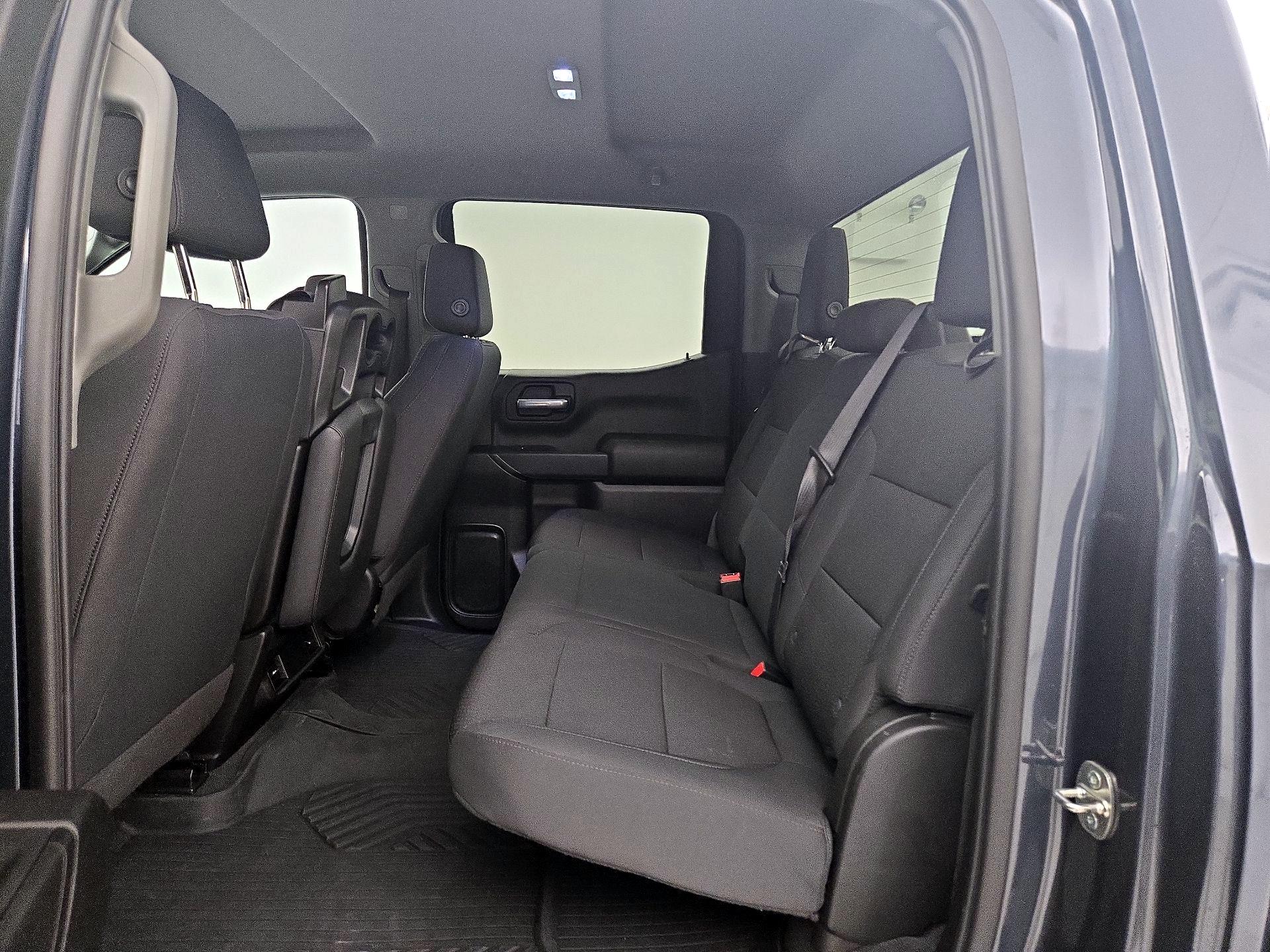 Thumbnail: 2021 Chevrolet Silverado 1500 - 19