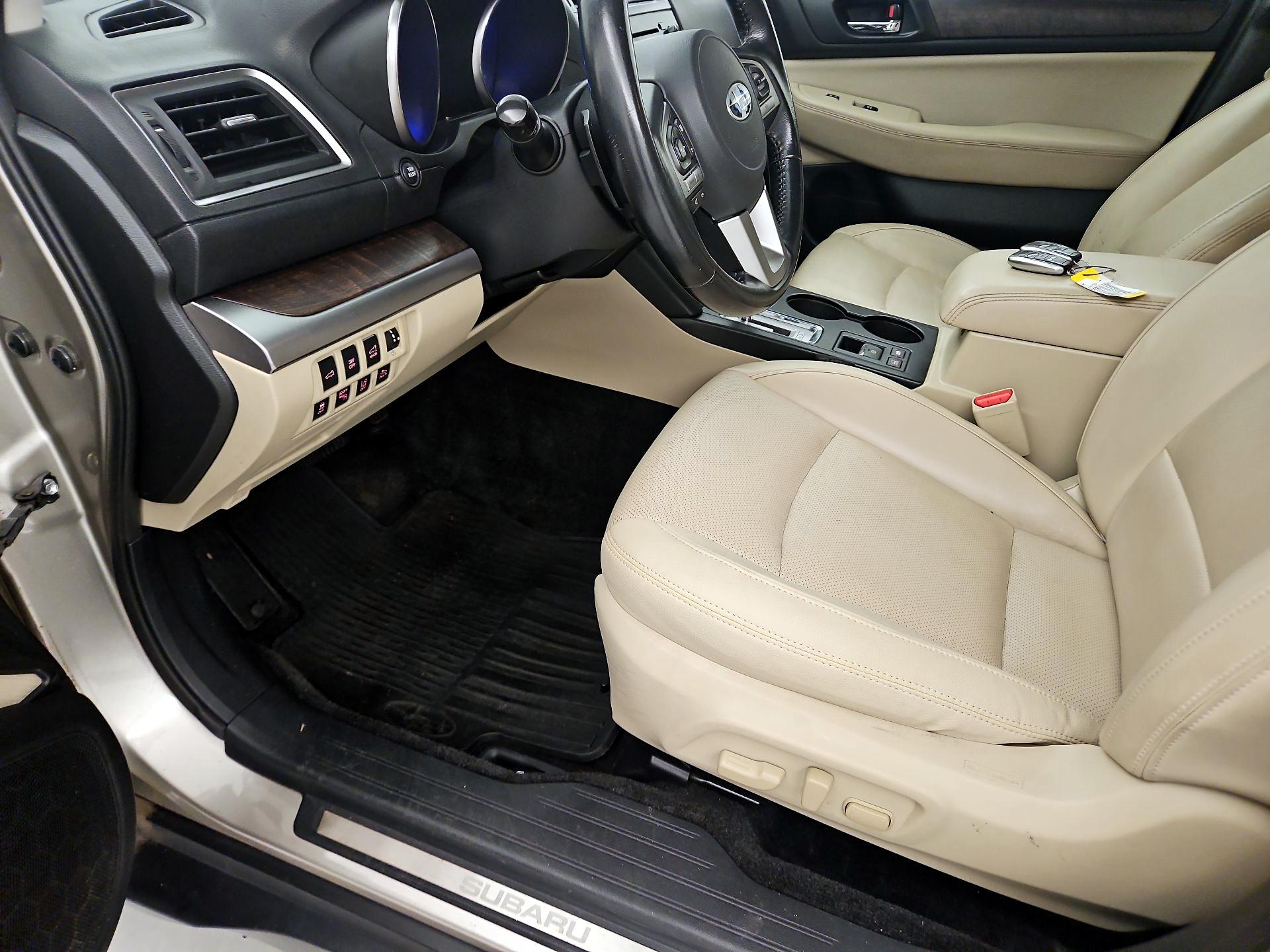 Thumbnail: 2015 Subaru Outback - 11