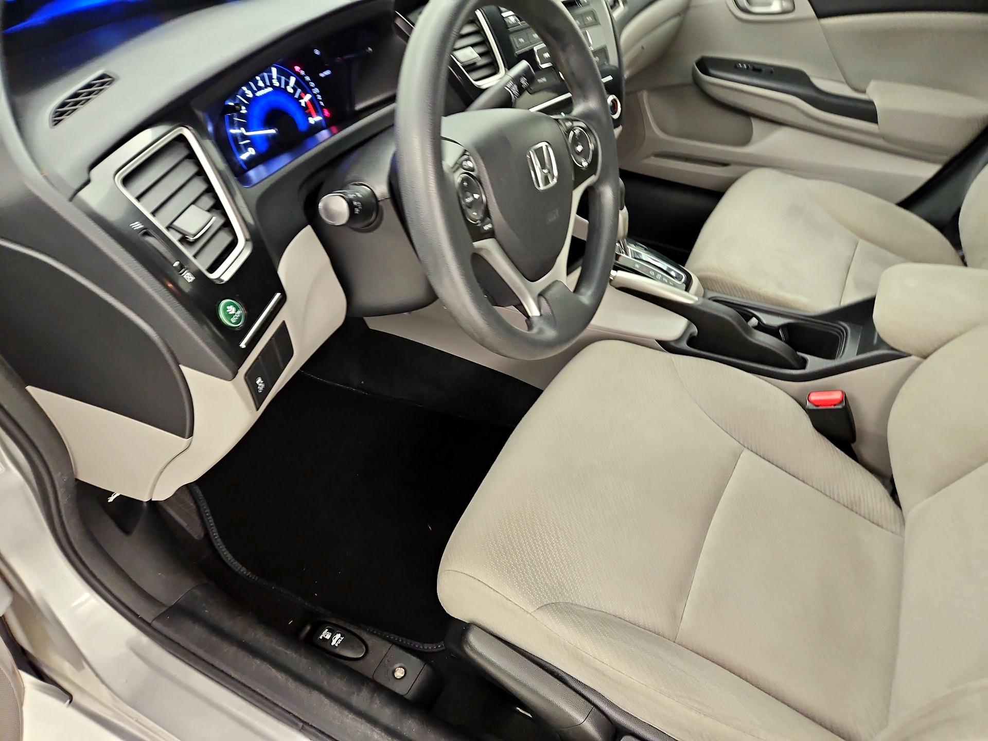 Thumbnail: 2013 Honda Civic - 11