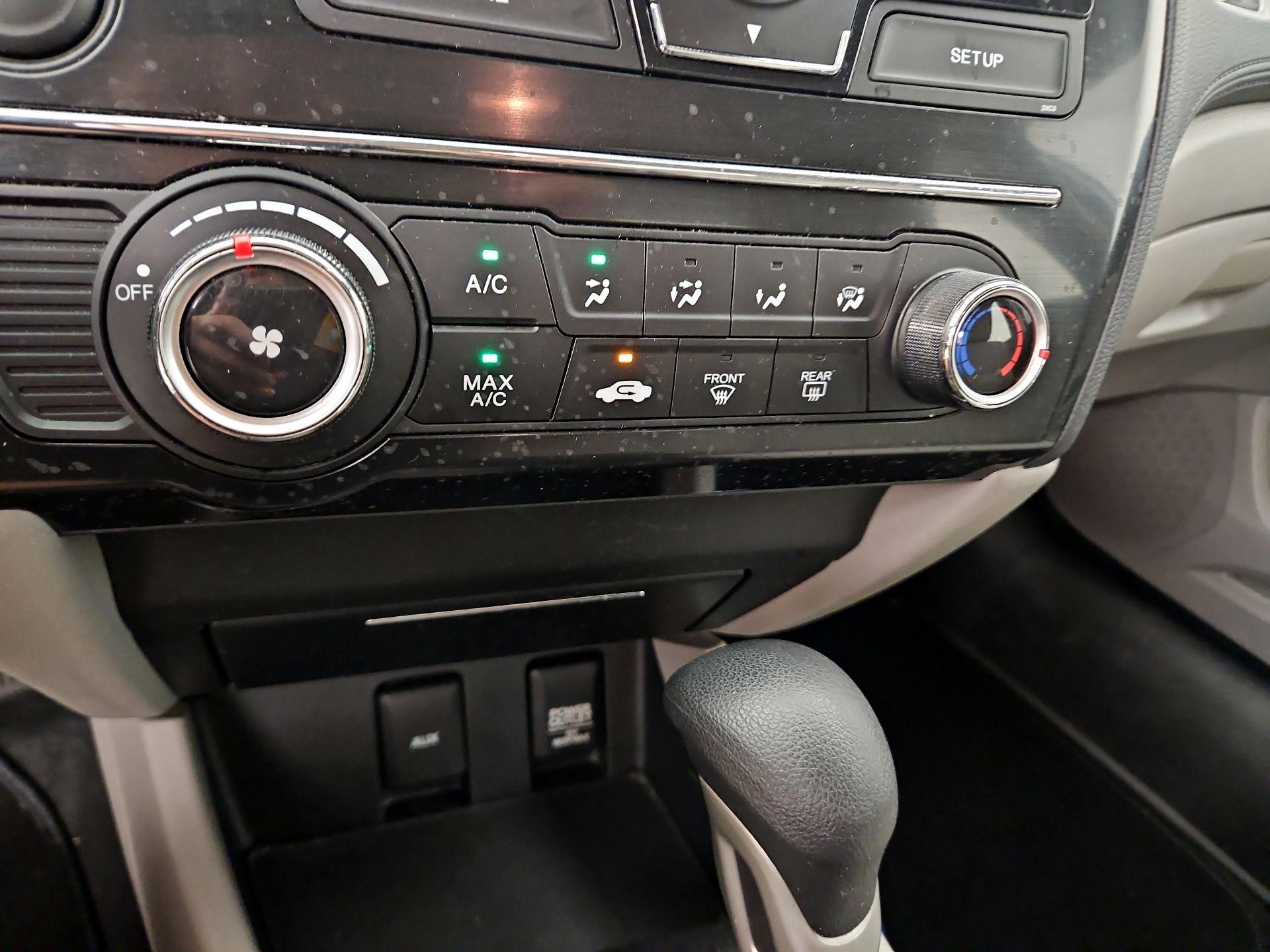 Thumbnail: 2013 Honda Civic - 16
