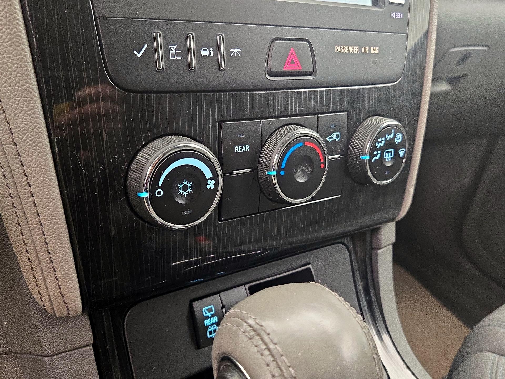 Thumbnail: 2017 Chevrolet Traverse - 16