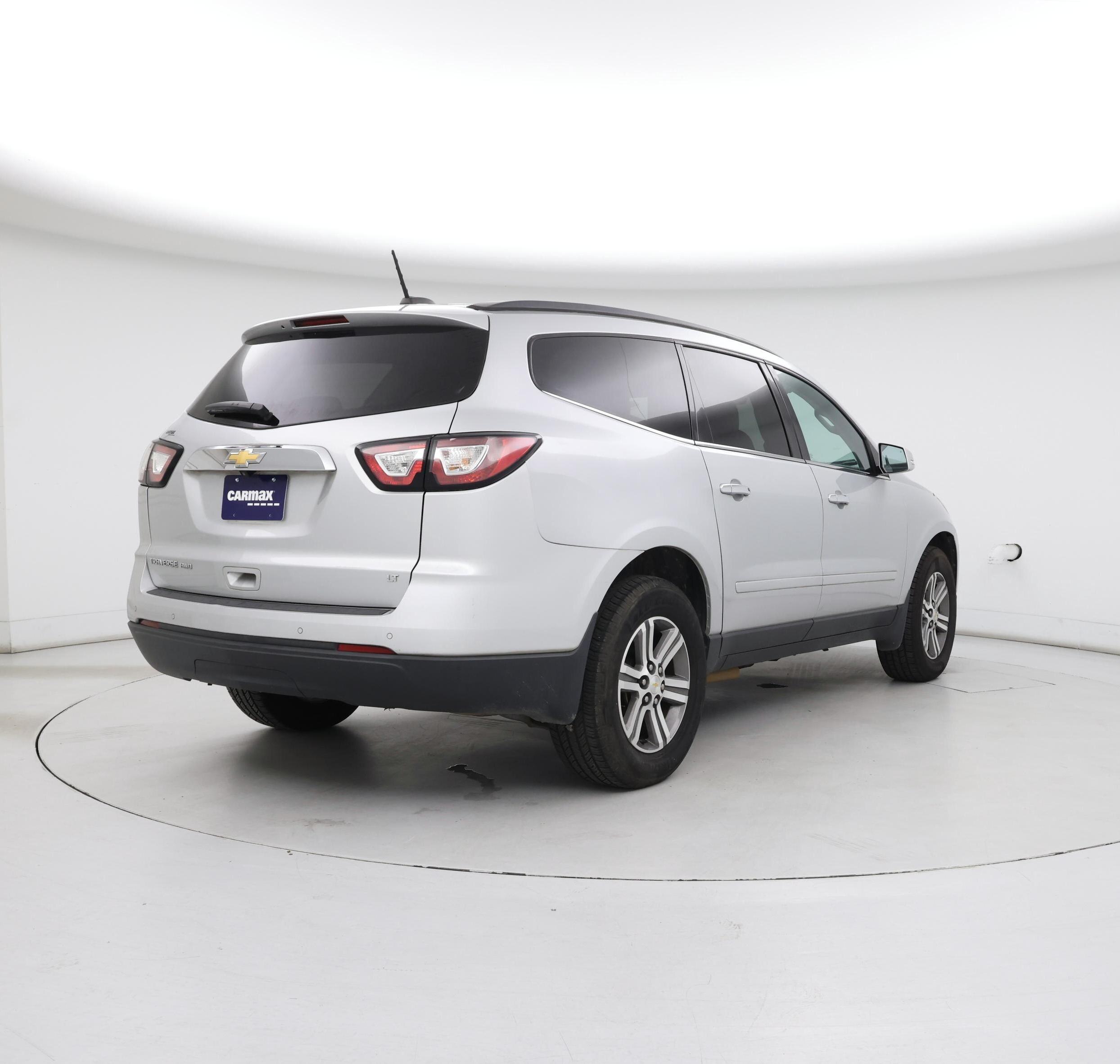 Thumbnail: 2017 Chevrolet Traverse - 8