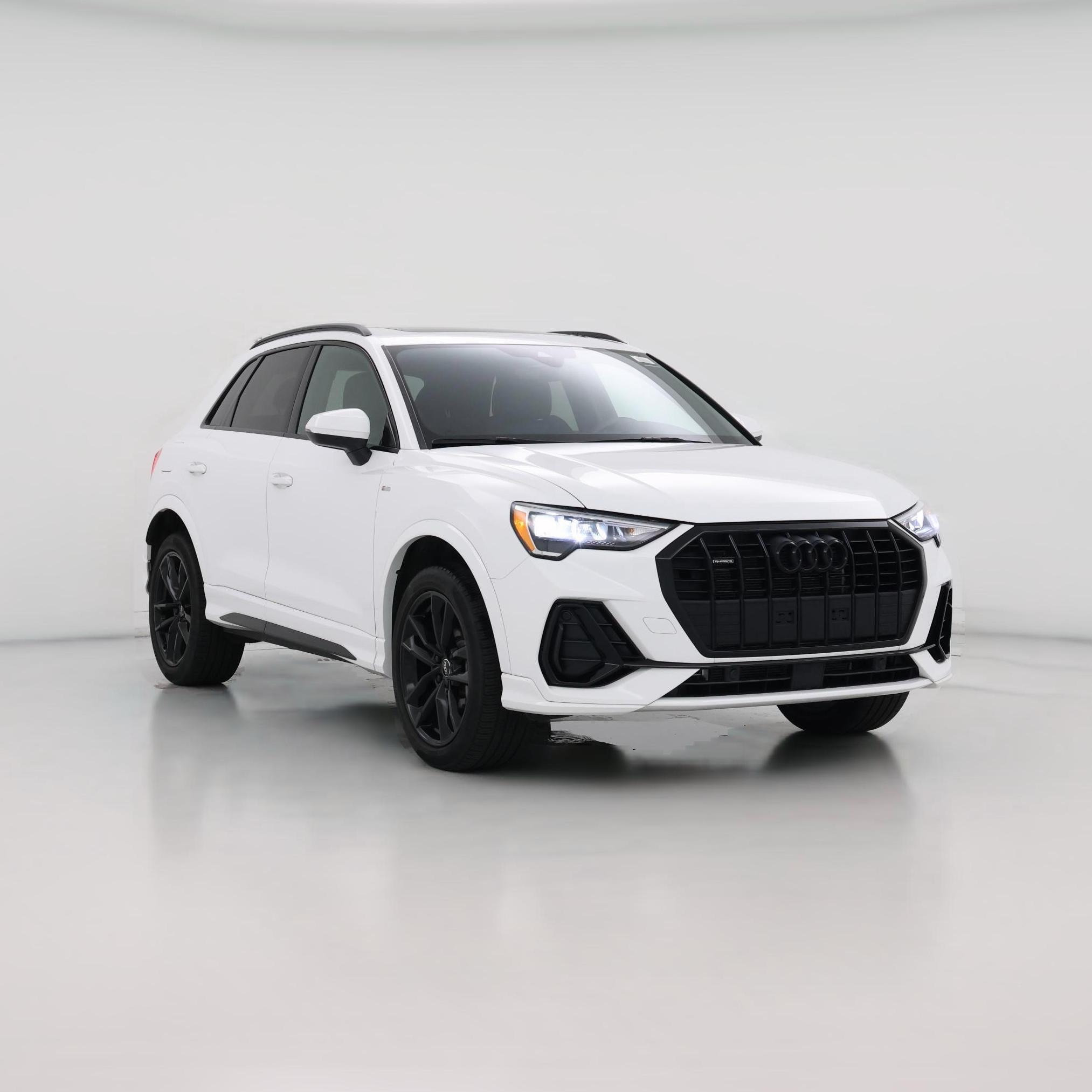 Thumbnail: 2022 Audi Q3 - 1