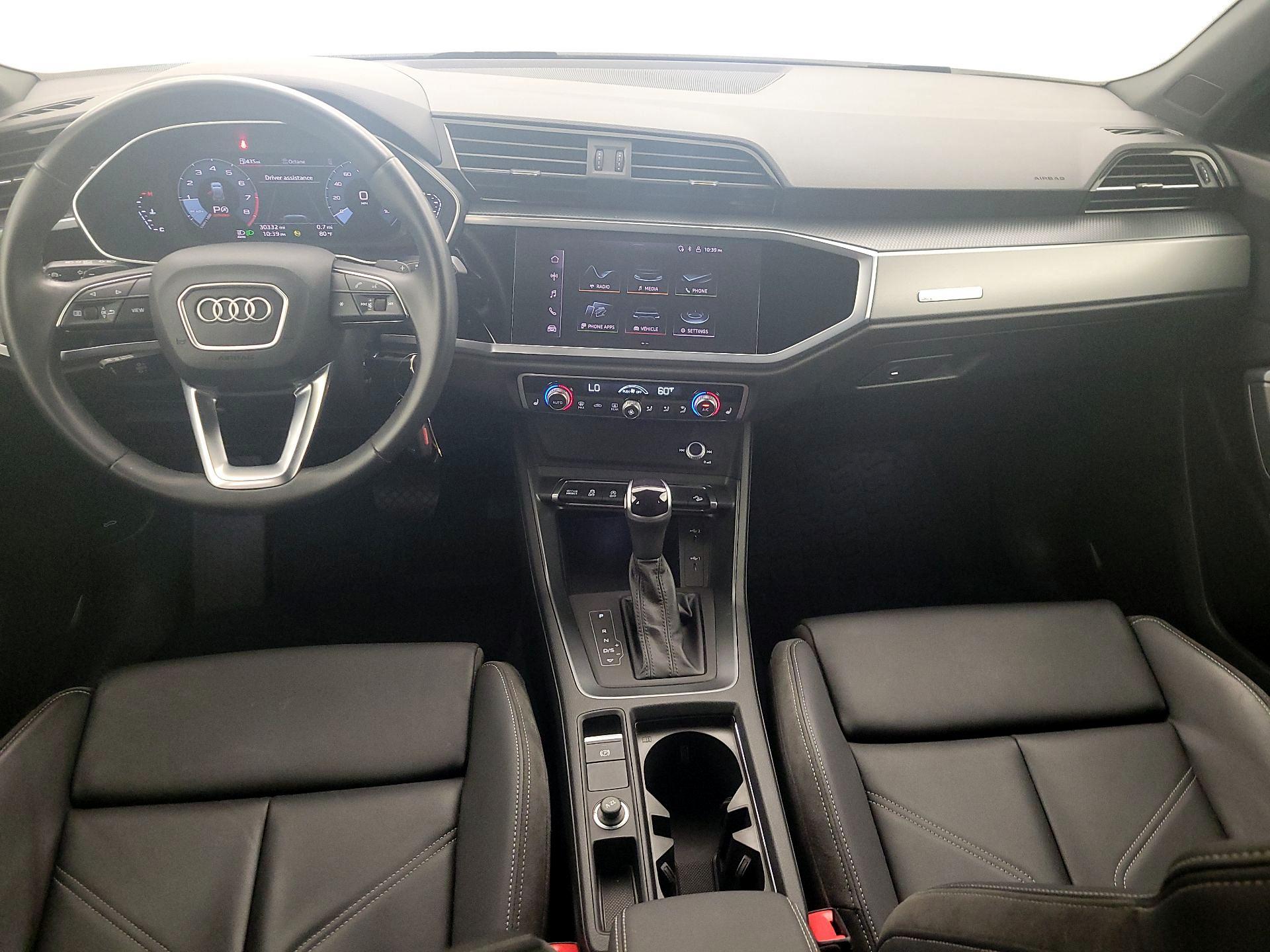 Thumbnail: 2022 Audi Q3 - 9