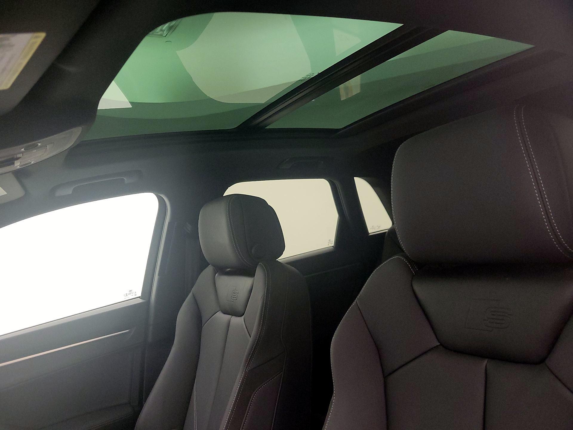 Thumbnail: 2022 Audi Q3 - 18