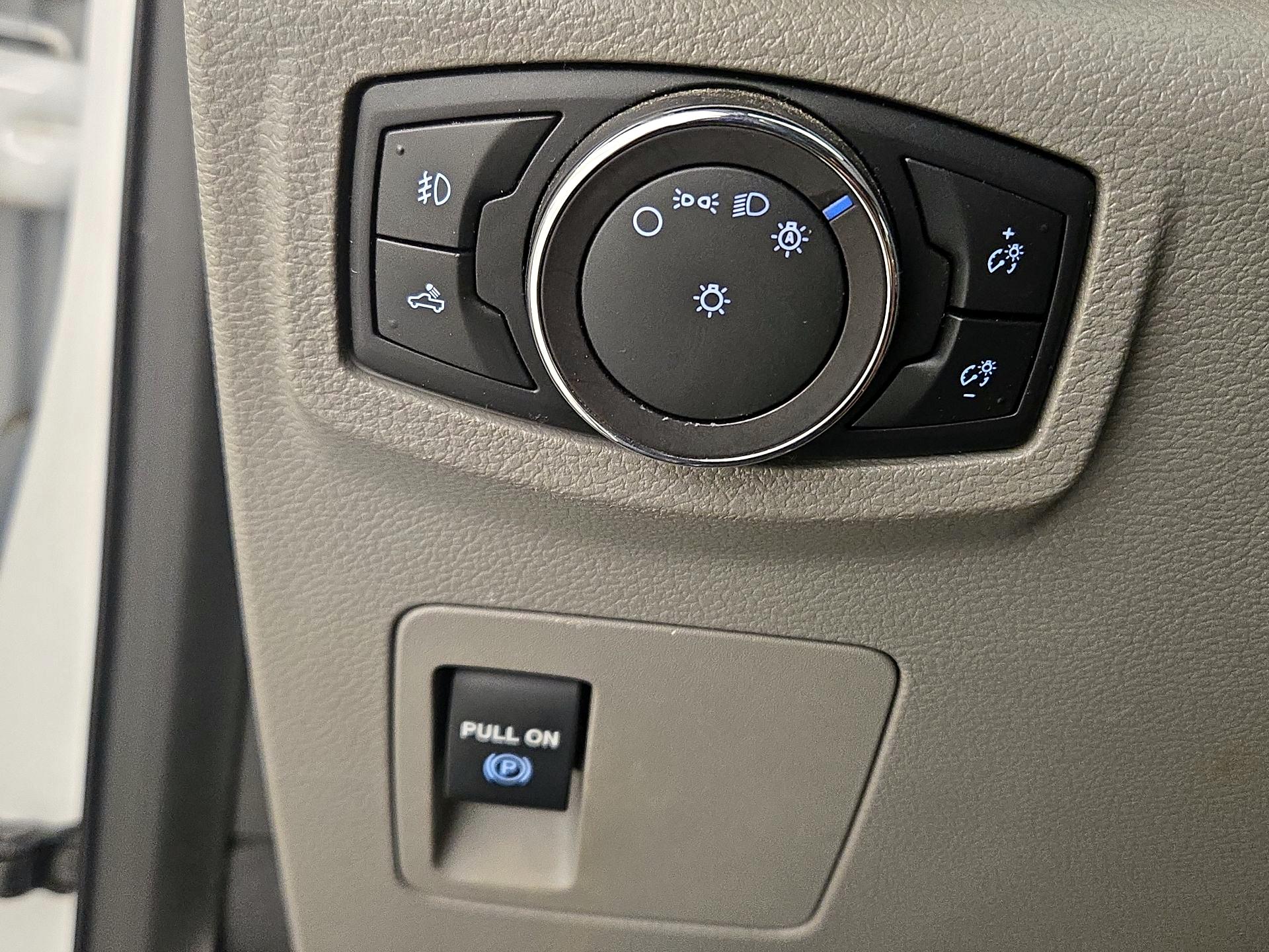 Thumbnail: 2019 Ford F-150 - 13