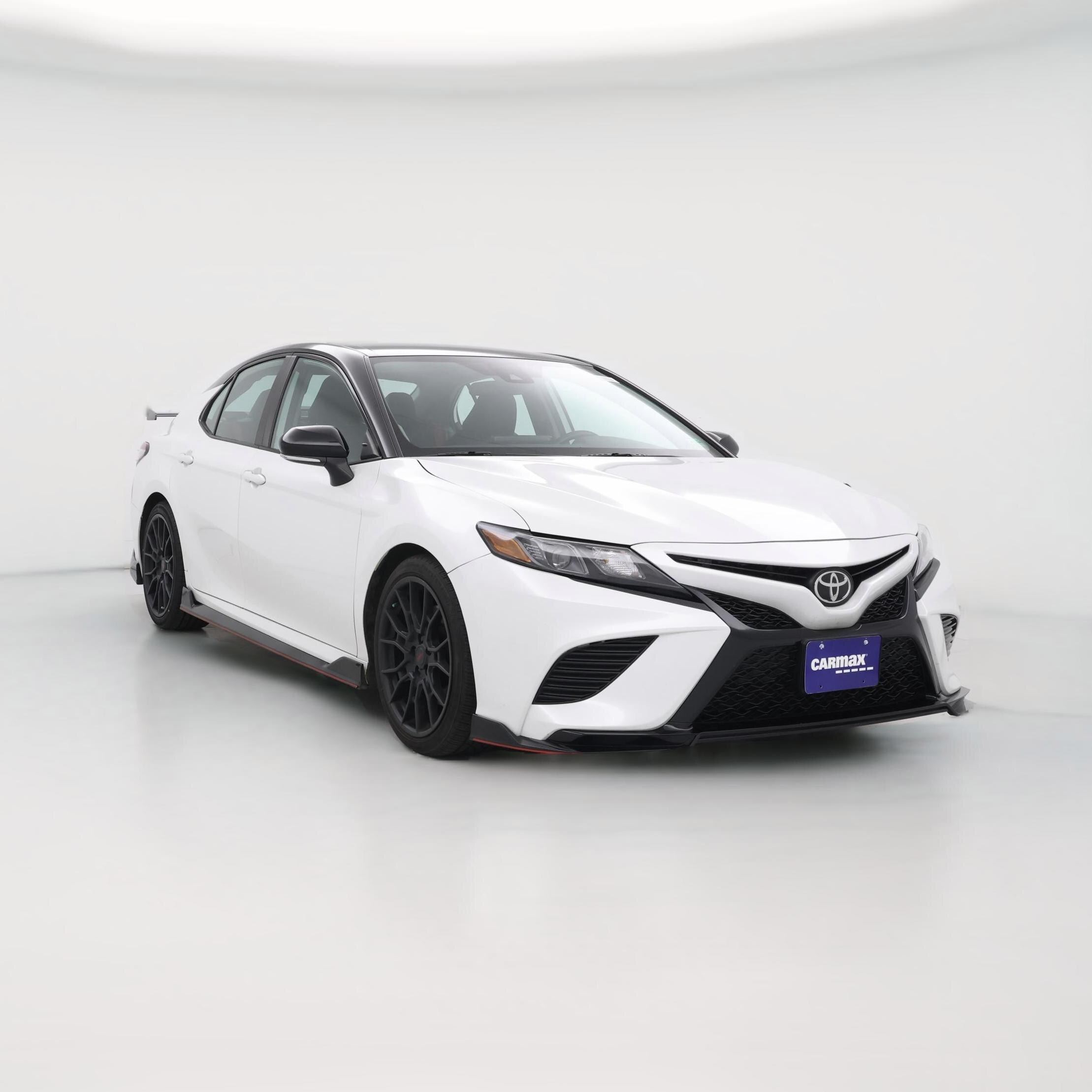 Thumbnail: 2022 Toyota Camry - 1