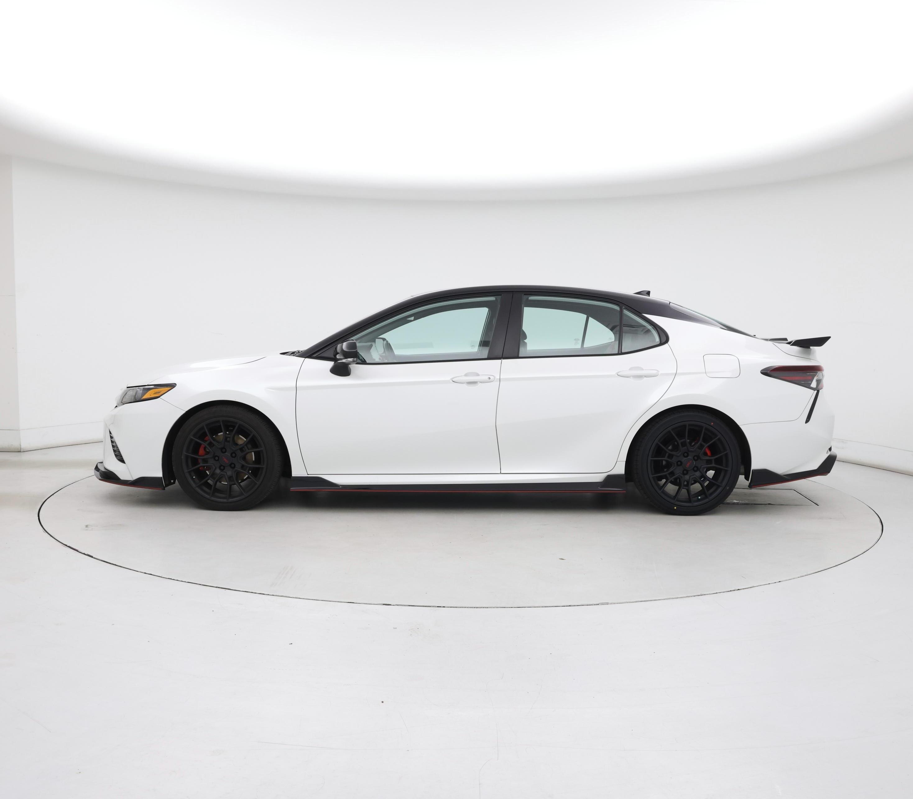 Thumbnail: 2022 Toyota Camry - 3