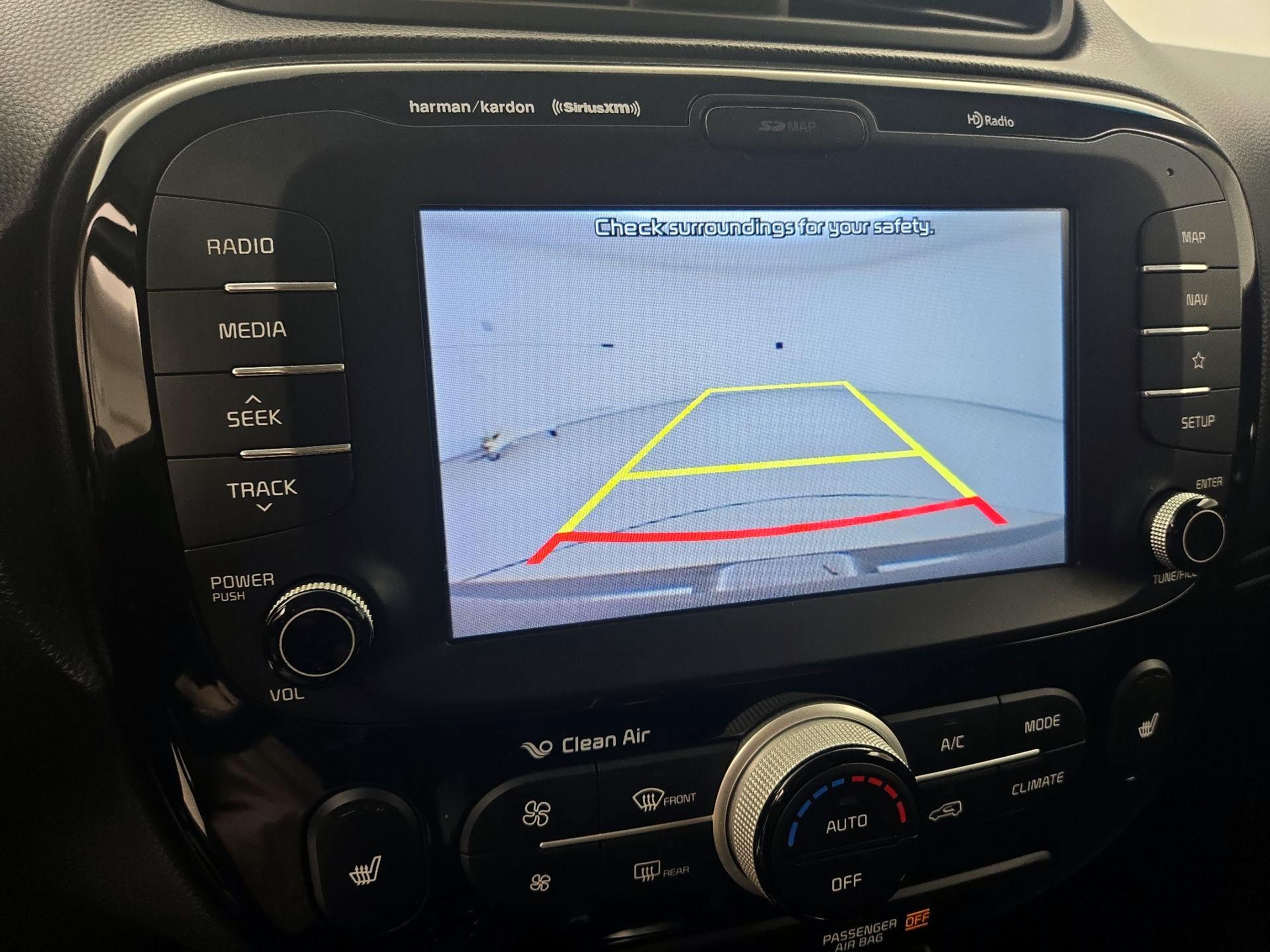 Thumbnail: 2019 Kia Soul - 15